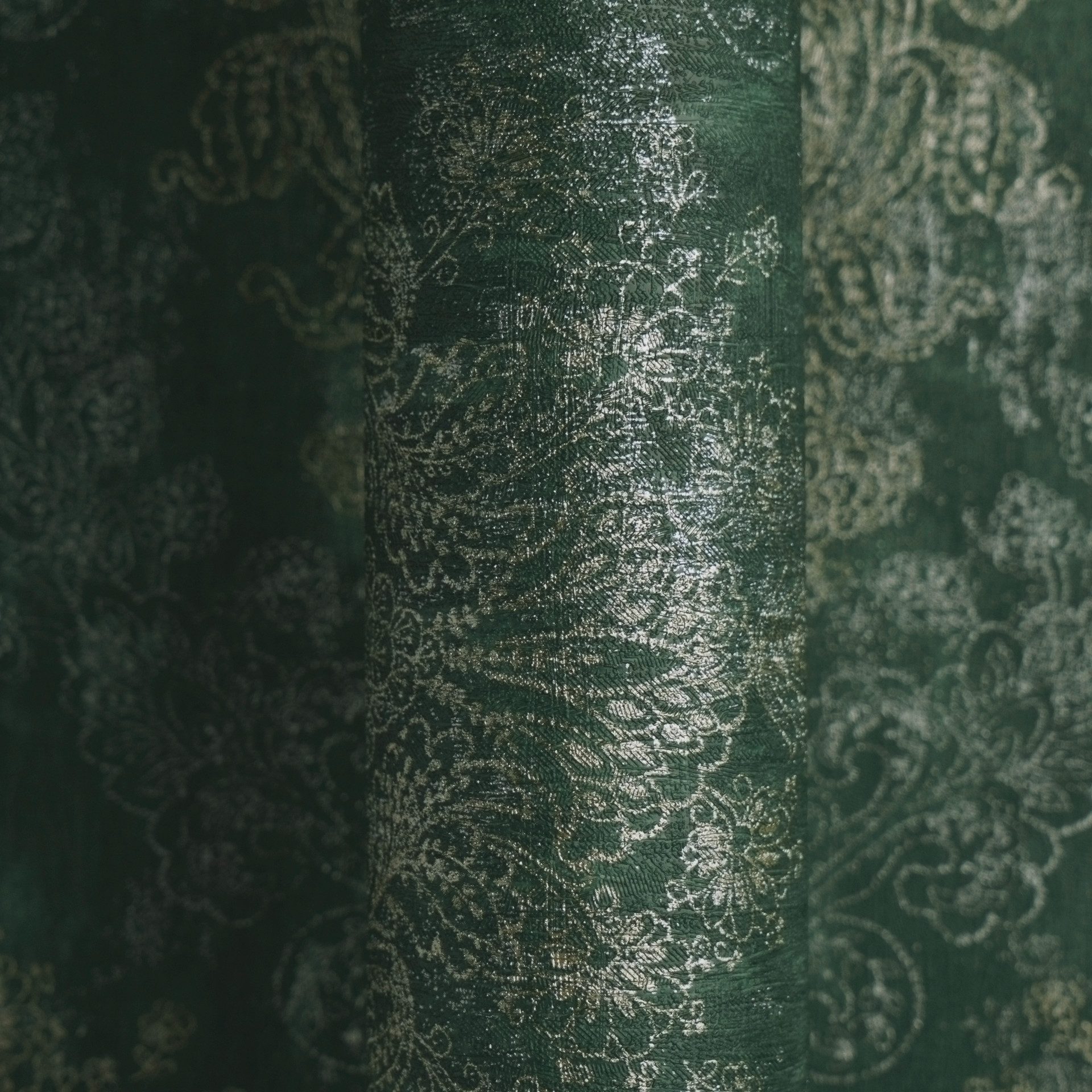 A.S. Création Vliestapete Trend Spectrum Baroque – Glänzendes Ornament Vliestapete, leicht strukturiert, Barock, ornamental, metallic, (1 St), Elegantes Barocko – Bild 3 von 5