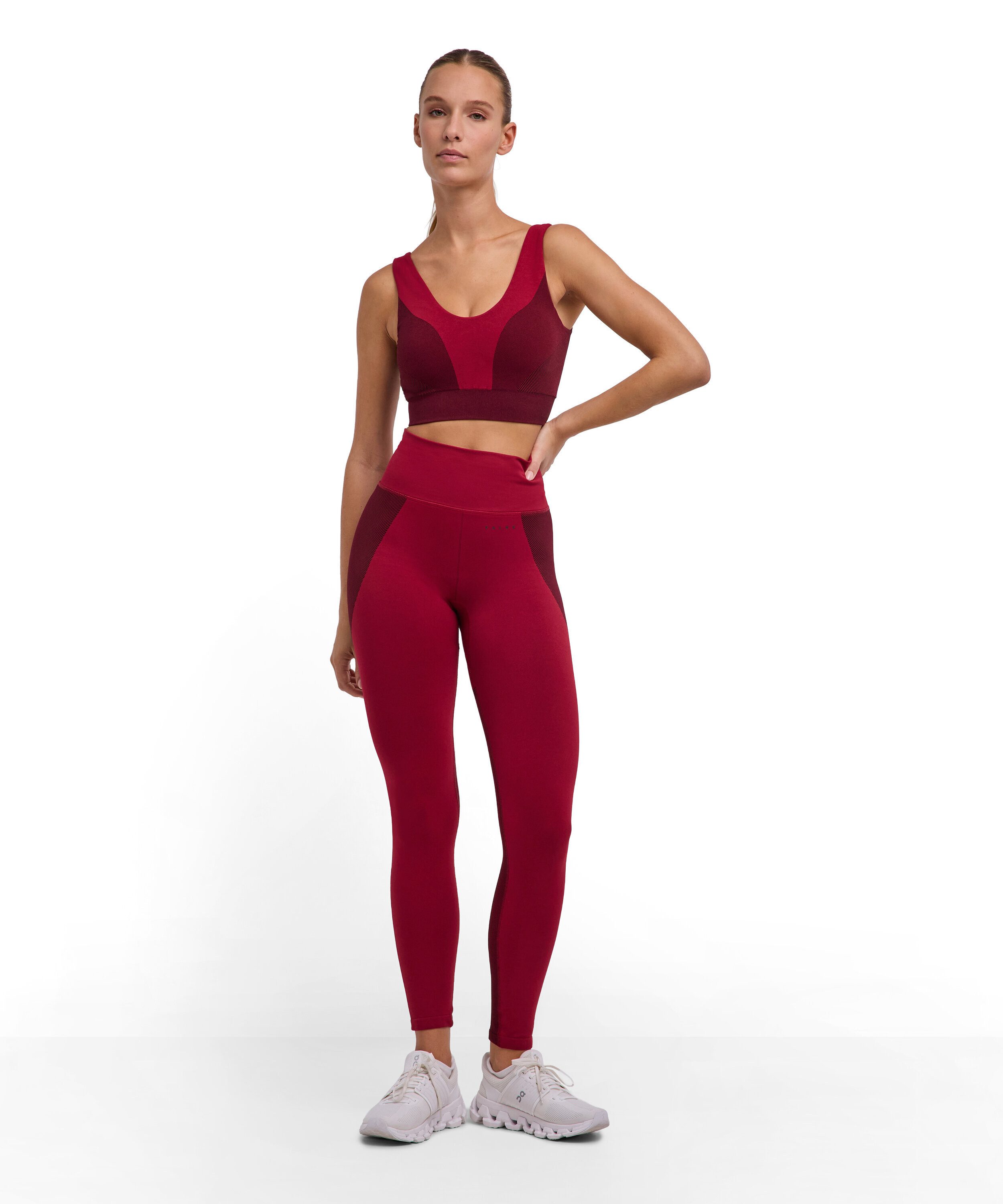 FALKE Sport-BH Seamless Shape Training Sport-BH (1-tlg., 1) mit leichtem Halt und herausnehmbaren Pads