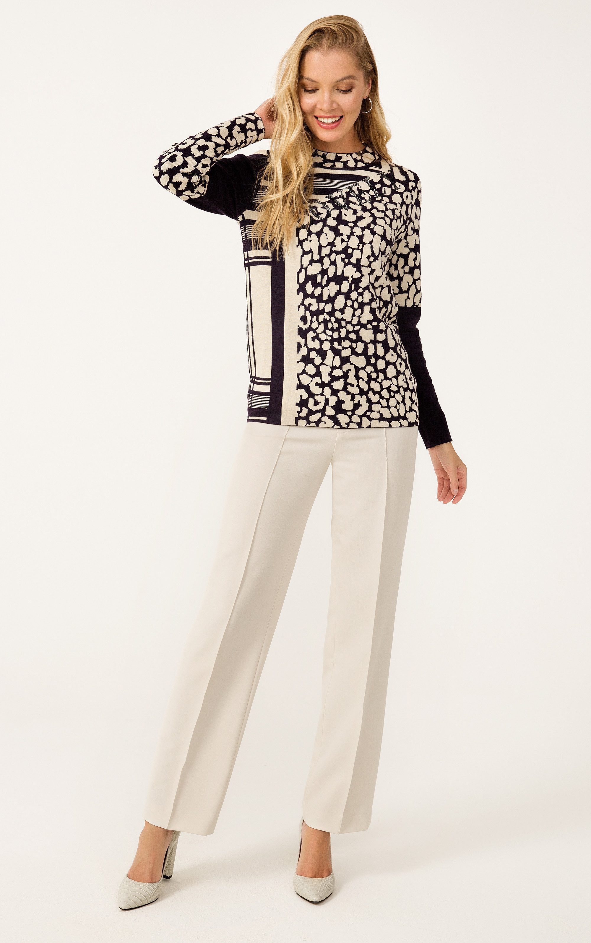 Passioni Strickpullover mit Leoprint und Strasslogo günstig online kaufen