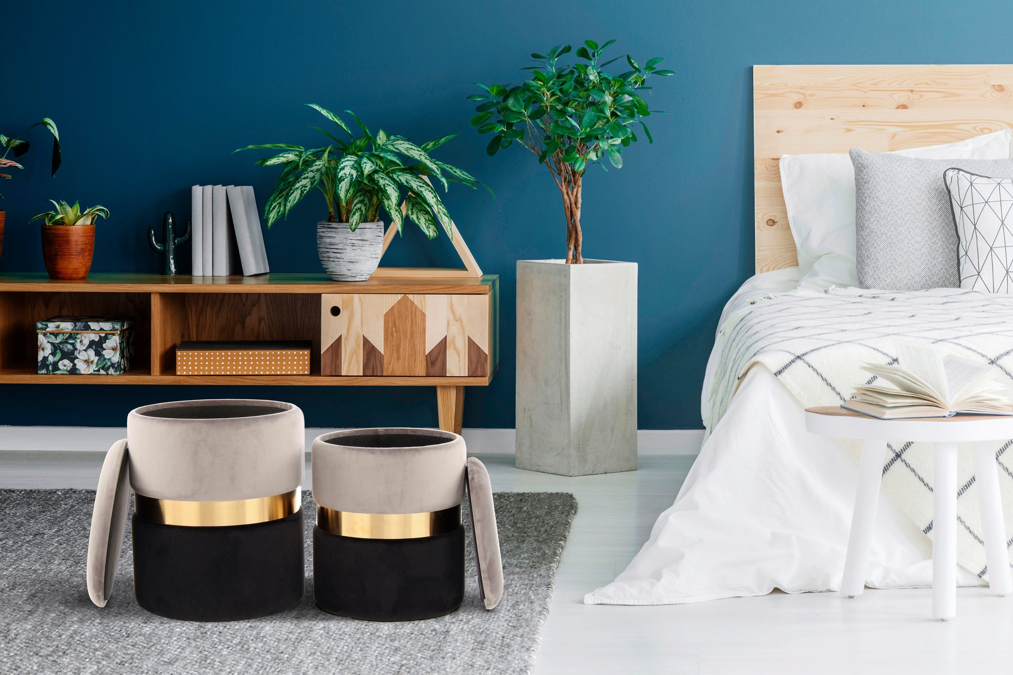 Kayoom Stauraumhocker Hocker Zora 125 2er-Set, samtweicher Stoffbezug,runde elegante Form (Set, 2 St), edles Design mit Metallring, gepolstert, mit Stauraum