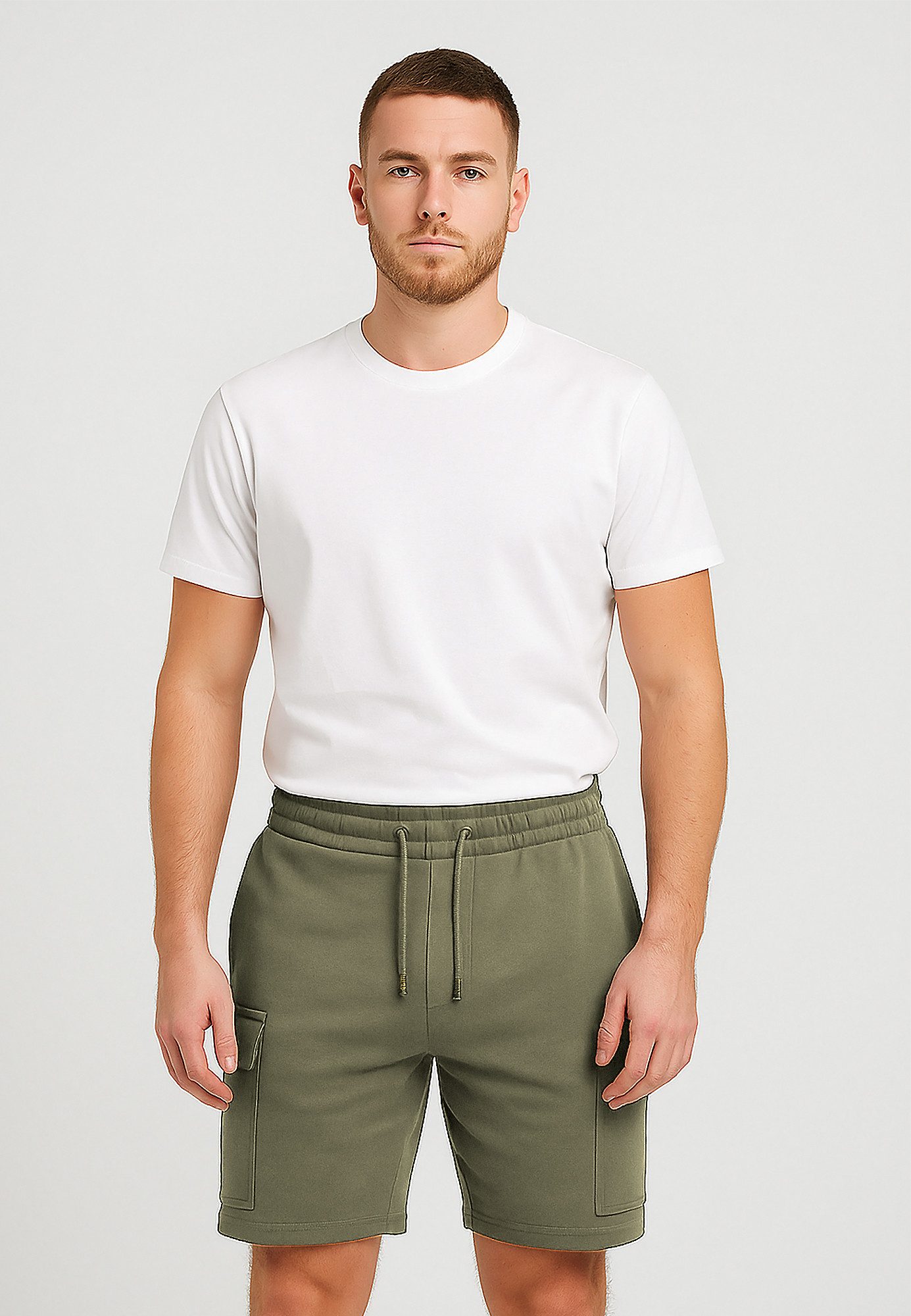 Egomaxx Sweatshorts Mit Cargo-Details und komfortablem günstig online kaufen