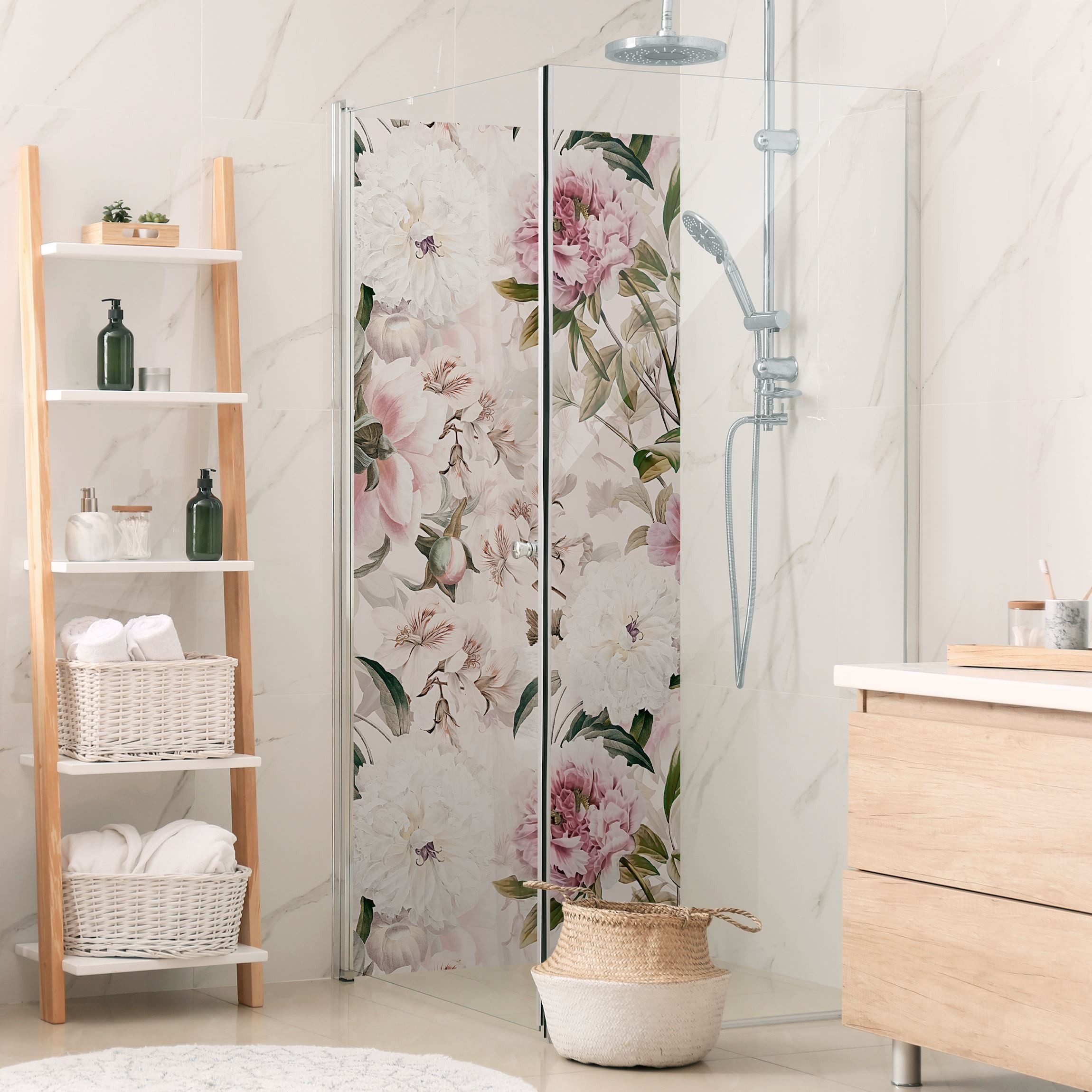 Bilderdepot24 Duschrückwand Blumen rosa Duschrückwand ohne Bohren Dusche Fliesenersatz, (1-tlg., 0,61 mm starke Folie selbstklebend Wandpaneele Dusche versch. Größen), fugenlose & wasserfeste Motiv Rückwand Wandverkleidung für Duschkabine