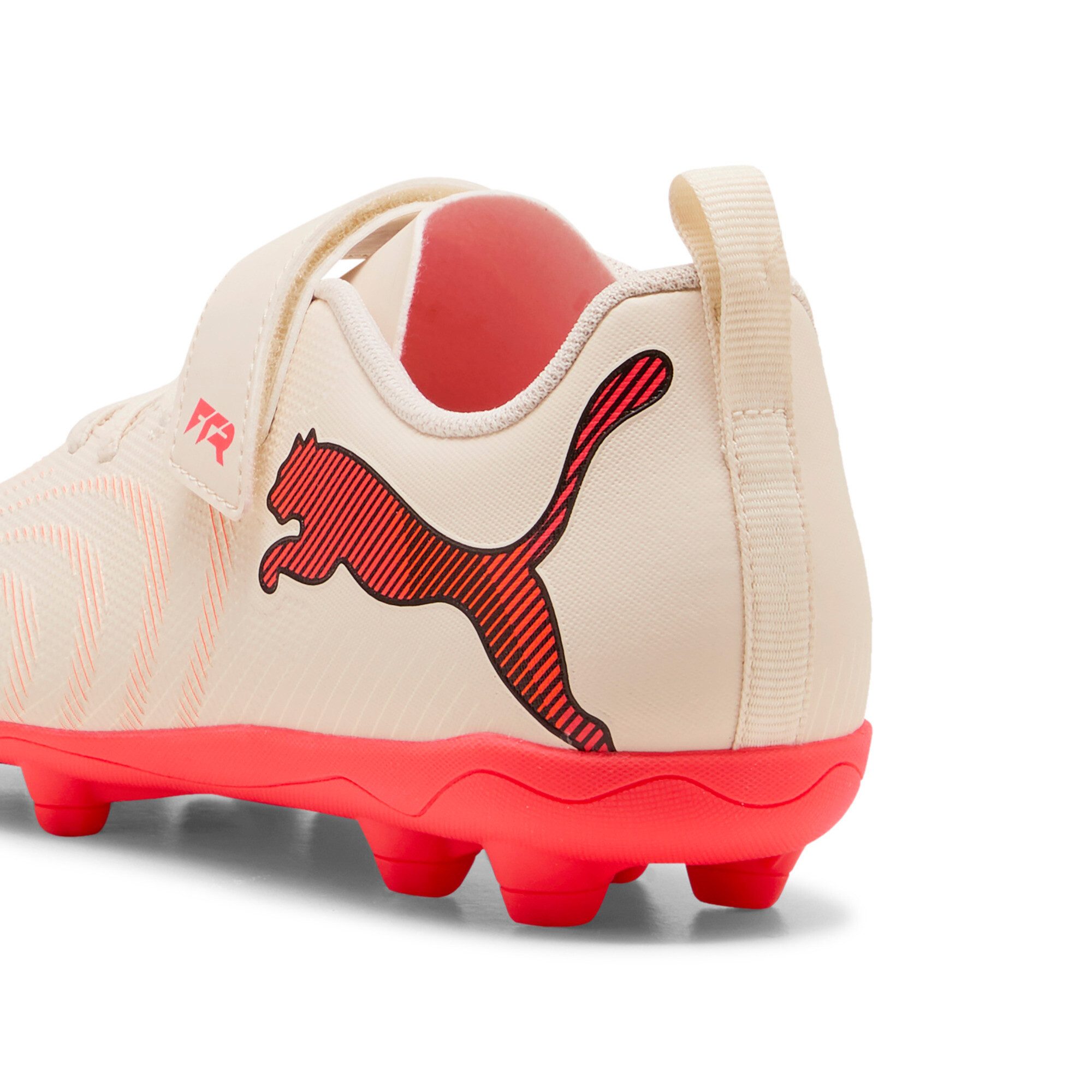 PUMA FUTURE 9 PLAY V FGAG RB Jr SUGARED ALMOND-PUMA WHITE-ULTRA RED Fußballschuh