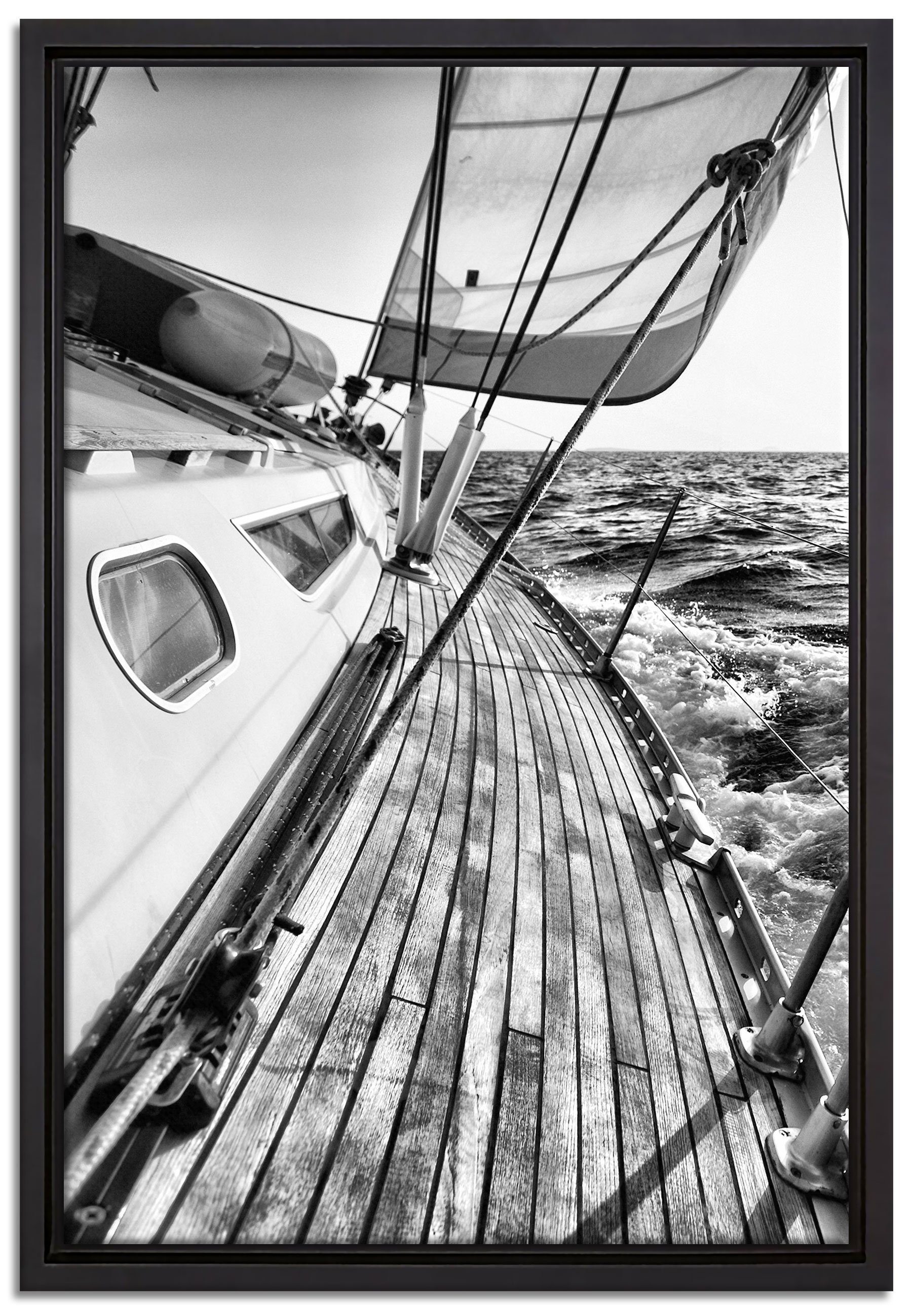 Pixxprint Leinwandbild Segelboot im Meer, Wanddekoration (1 St), Leinwandbild fertig bespannt, in einem Schattenfugen-Bilderrahmen gefasst, inkl. Zackenaufhänger