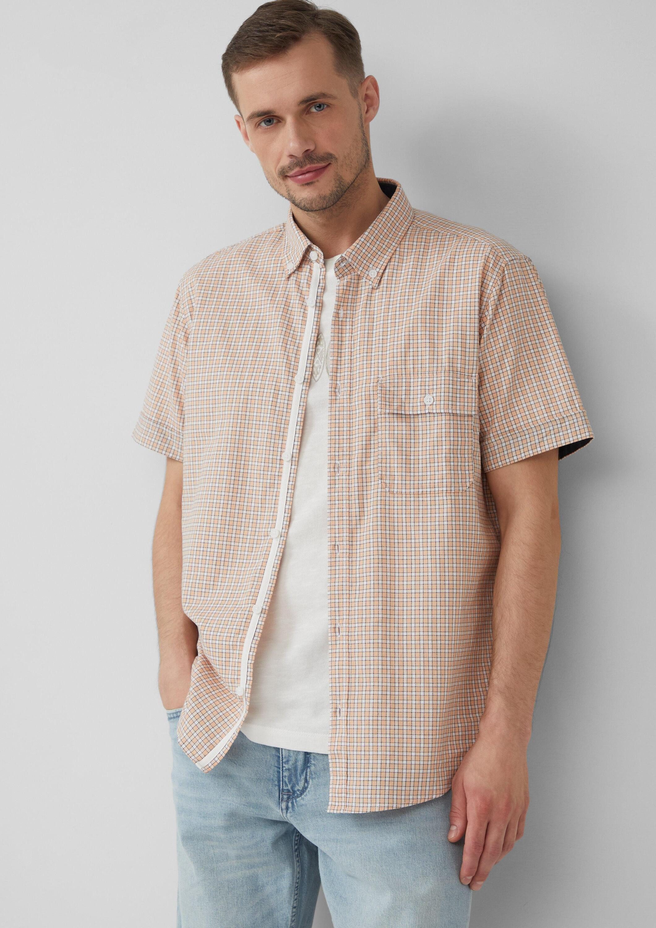 s.Oliver Kurzarmhemd Hemd Regular Fit: Kariertes Hemd aus Baumwolle mit Button-Down-Kragen