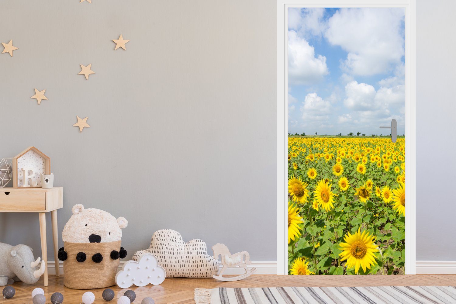 MuchoWow Türtapete Sonnenblumen - Türaufkleber, - Fototapete Landschaft, Matt, für Blumen - Gelb cm bedruckt, St), Tür, 75x205 - - Natur Wolken (1