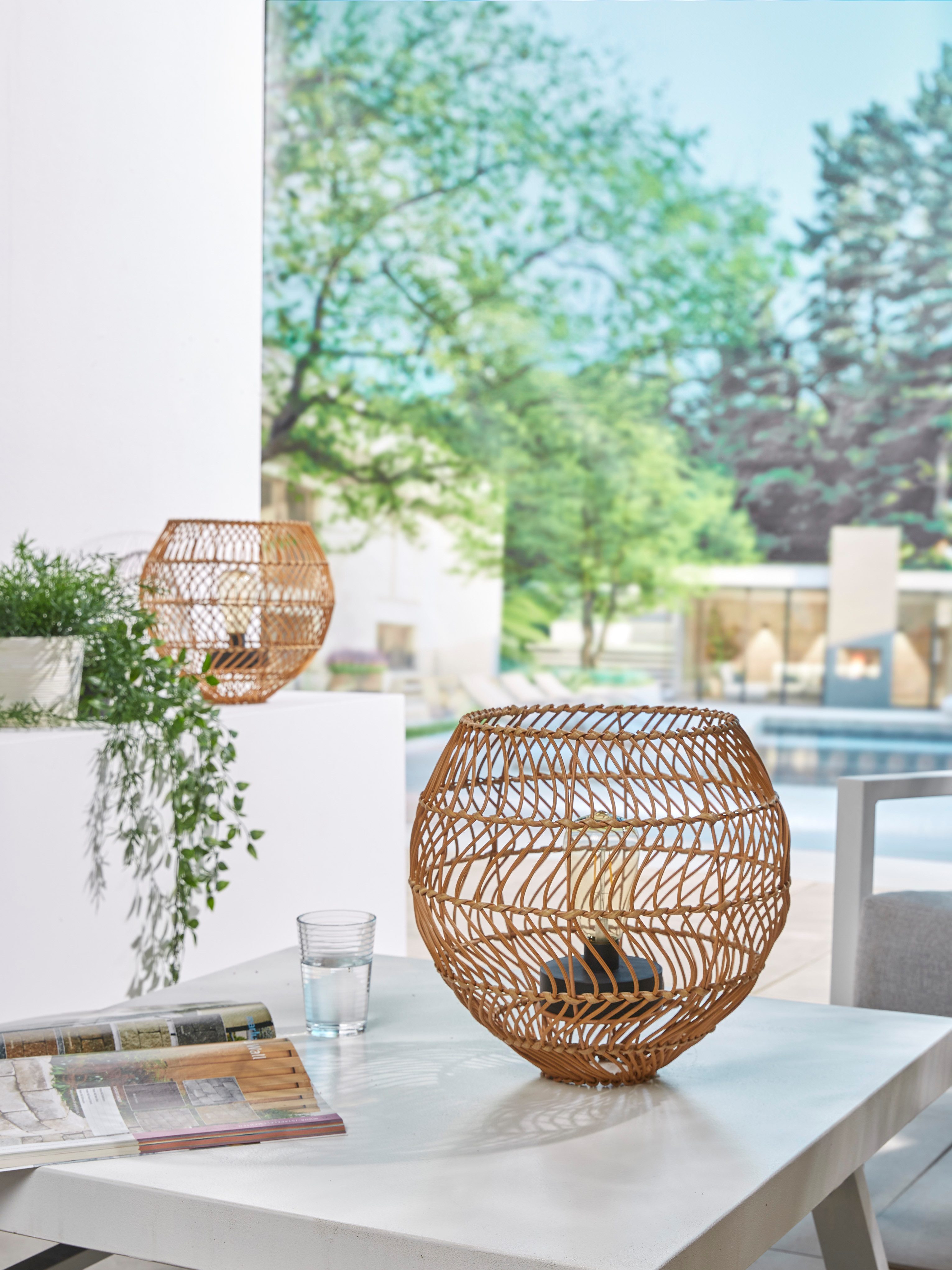 Luxform Gartenleuchte Luxform USB Sollèr, LED fest integriert, Warmweiß, LED-Gartenleuchte, Akkubetrieben, aufladbar über USB
