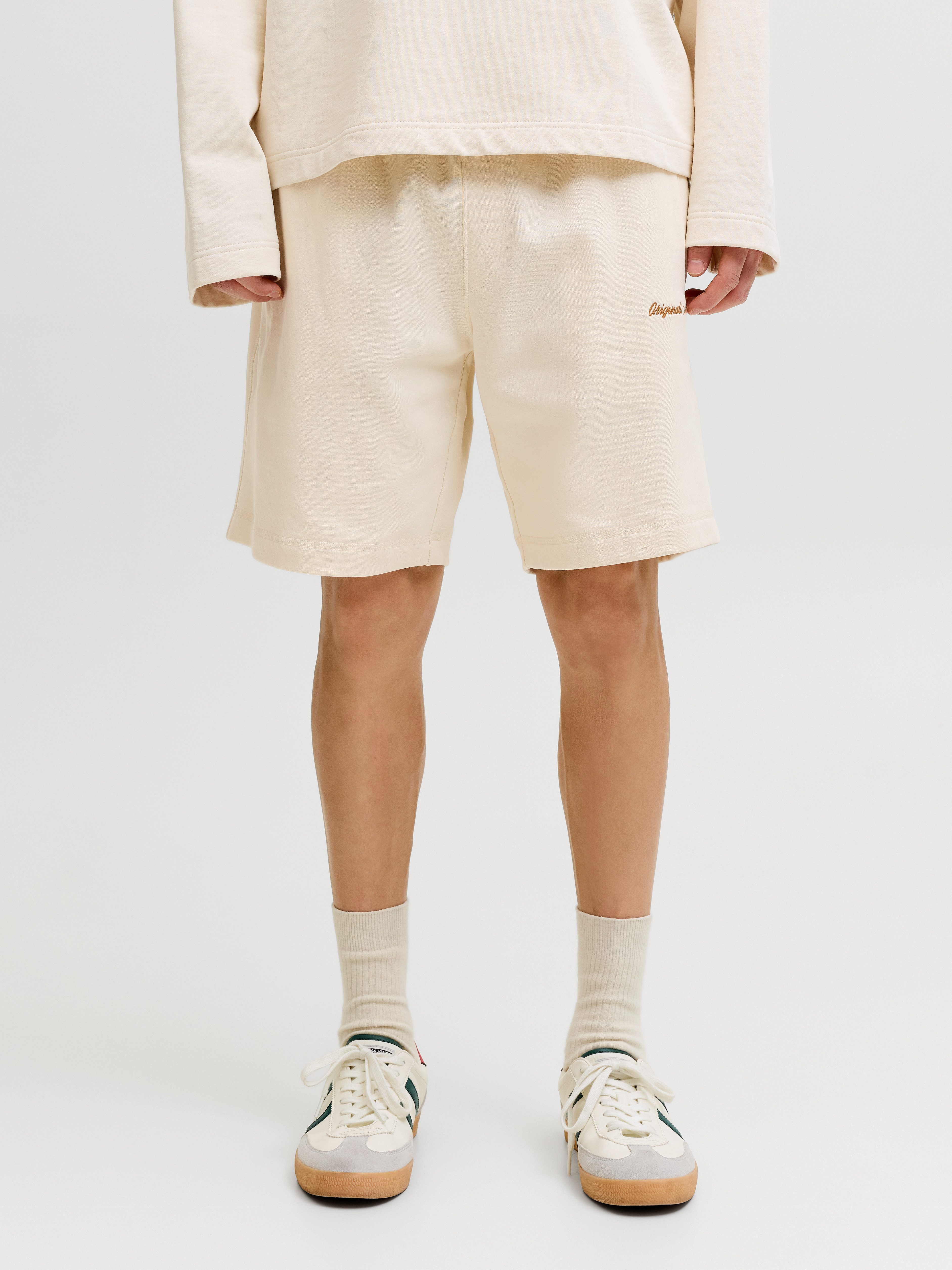 Jack & Jones Sweatshorts JPSTKARL NORREBRO SWEAT SHORTS REG SN Baumwollmischung, relaxed fit