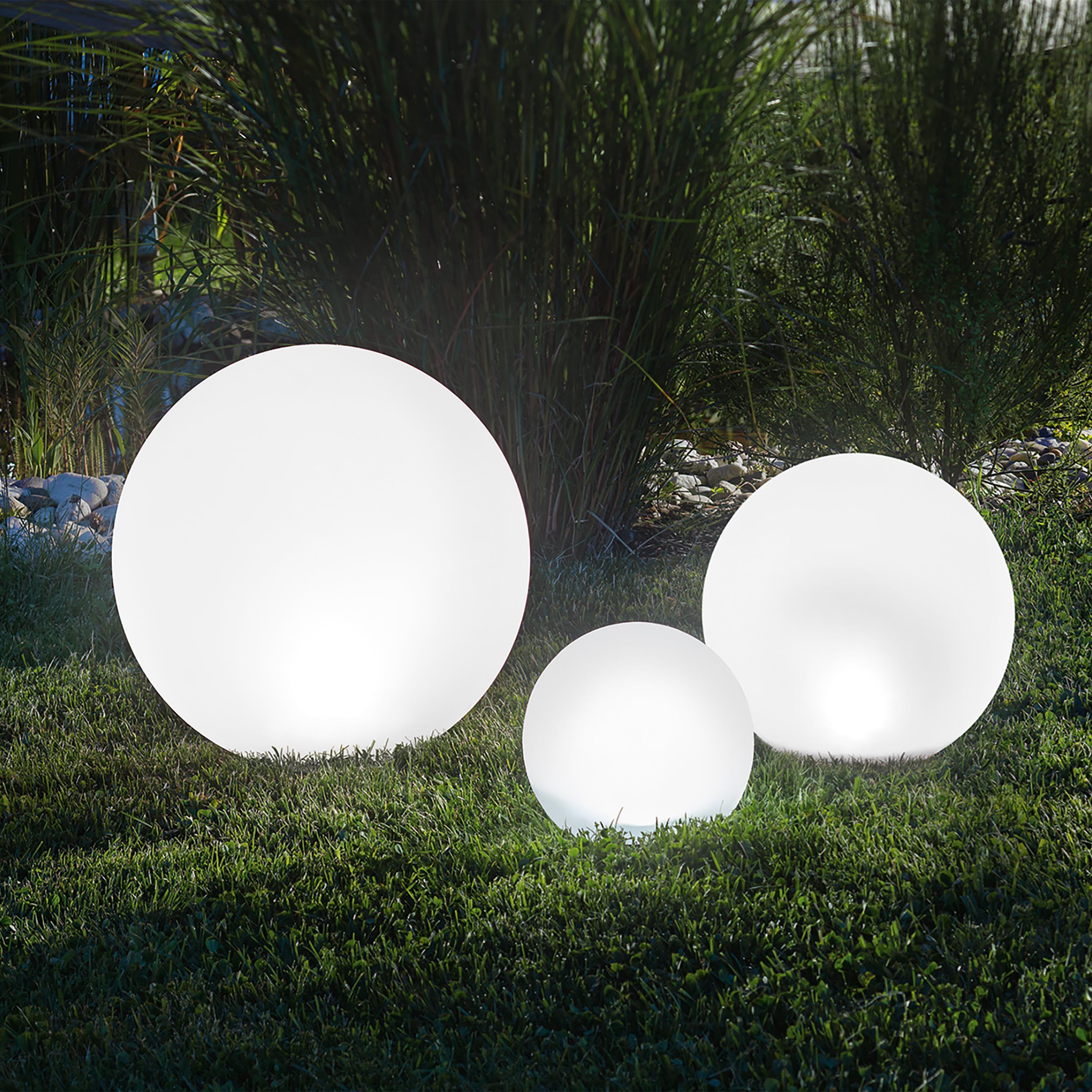 esotec LED Kugelleuchte 3er Set Solarkugeln multicolor D20+30+40cm 7 Farben günstig online kaufen