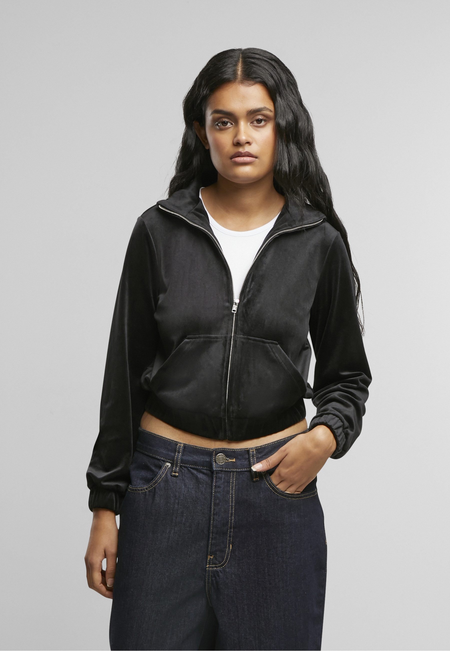 URBAN CLASSICS Langmantel Urban Classics Ladies Short Velvet Track Jacket – Bild 3 von 5