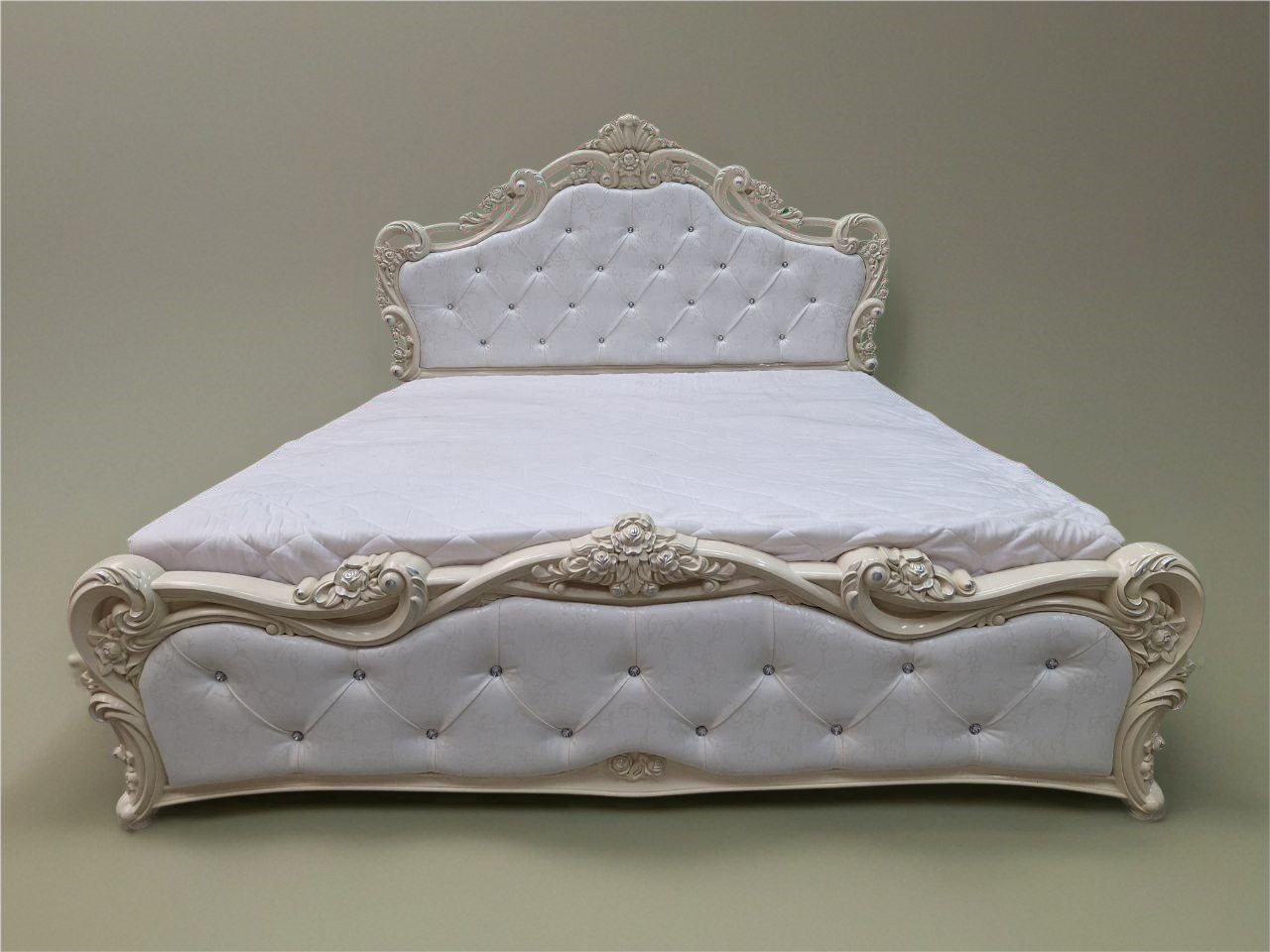 JVmoebel Bett Zeitloses Bett aus hochwertigem Massivholz Sofort (Bett), Made in Europa