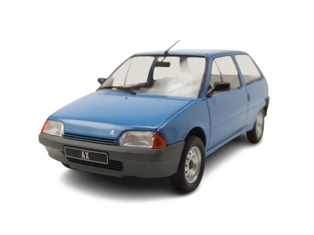 Whitebox Modellauto Citroen AX 1986 blau, Maßstab 1:24