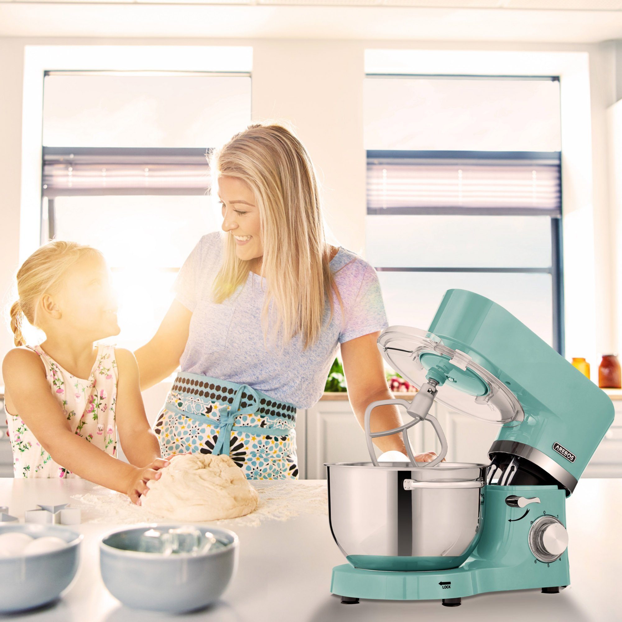 Arebos Küchenmaschine mit 2x Edelstahl-Rührschüsseln 4,5 & 5,5L, 1500 W, 5,50 l Schüssel, Küchenmixer mit Rührhaken, Knethaken, Schlagbesen und Spritzschutz