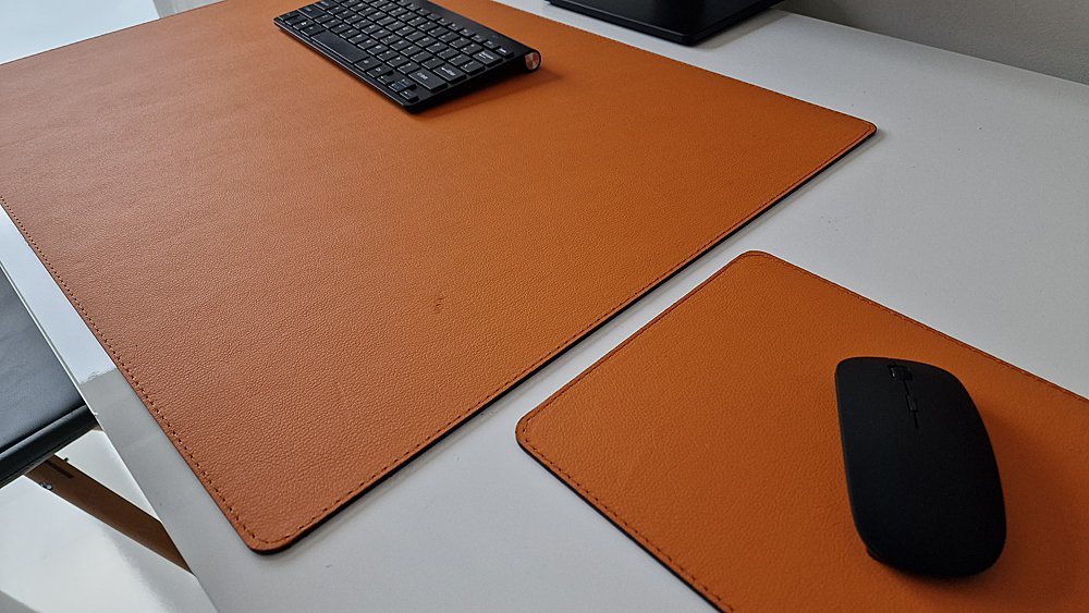 Thumbnail - Profi Mats Schreibtischunterlage mit Mauspad Sanftlux Kunst Leder in 12 Farben 3 Gr.