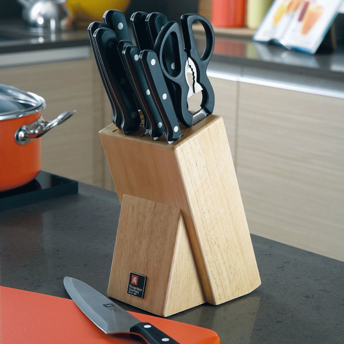 Richardson Sheffield Messerblock CUCINA (10tlg), platzsparender Bambusblock, Klinge: 3Cr14, inklusive 10 Messer