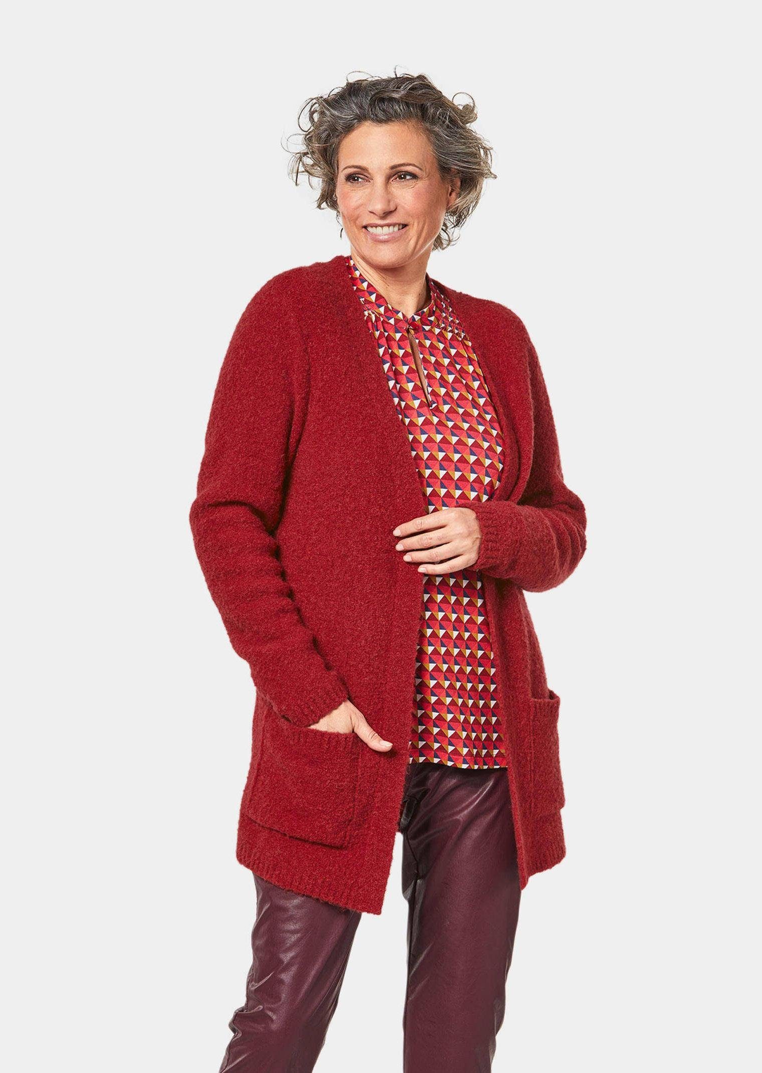 GOLDNER Strickjacke Kurzgröße: Legere Strickjacke aus Bouclégarn günstig online kaufen