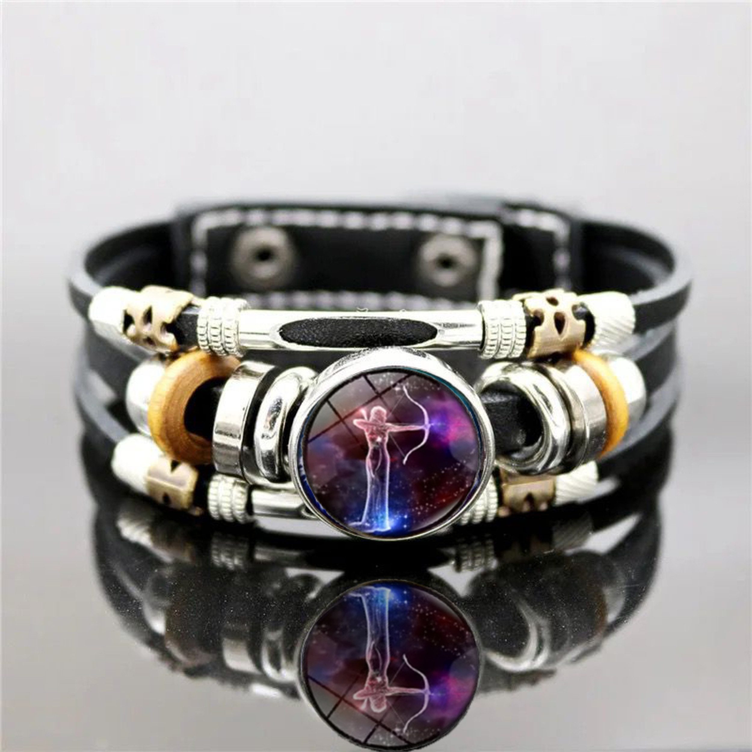 Stelby Armband mit Gravur Armband Sternzeichen Schütze mit 3D Gravur im Glas (Weihnachtsgeschenk, Geburtstagsgeschenk, Valentinstaggeschenk, modern, minimalistisch), langlebig, pflegeleicht, unisex