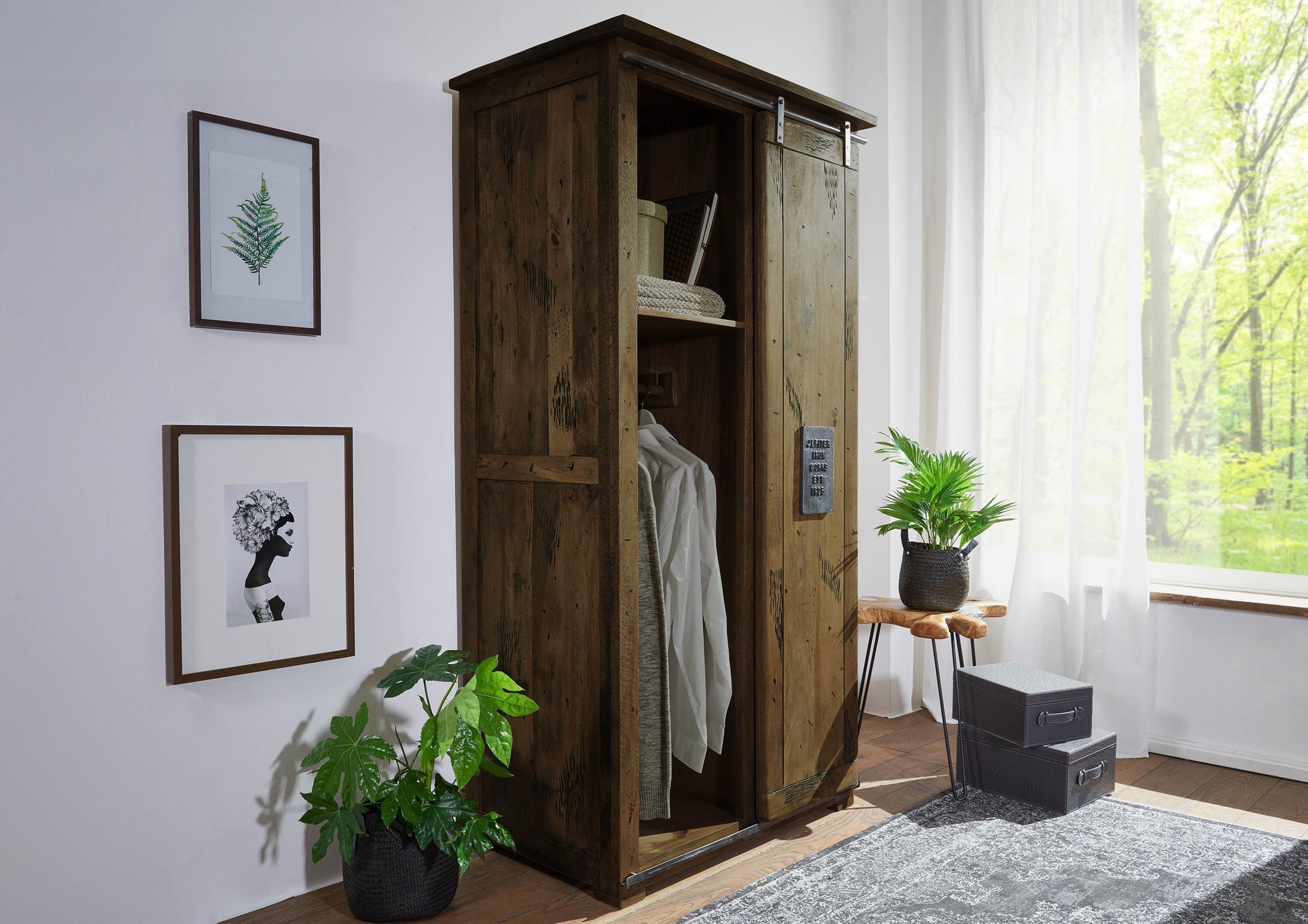 Massivmoebel24 Dreh-/Schwebetürenschrank RAILWAY (Schrank Mango 100x60x190 braun lackiert RAILWAY #416) Schrank Mango 100x60x190 braun lackiert RAILWAY #416