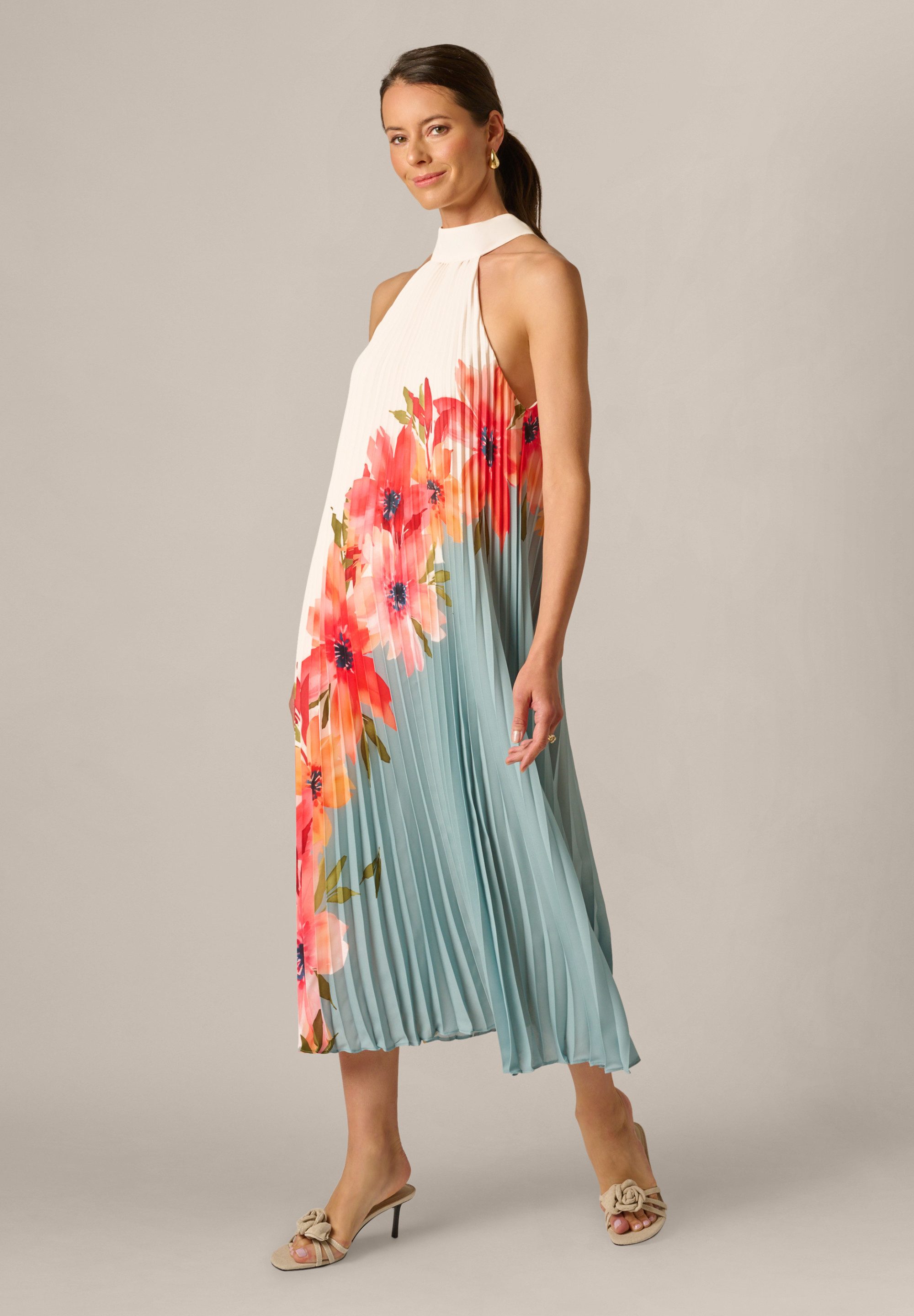 Adrianna Papell Sommerkleid Floral Pleated Chiffon Dress Auffälliges, mit Blumenmustern verziertes Trapez-Midikleid