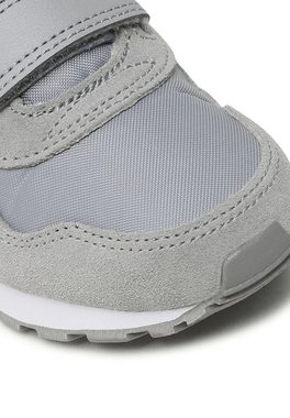 Nike MD Valiant Little Kids Sneaker