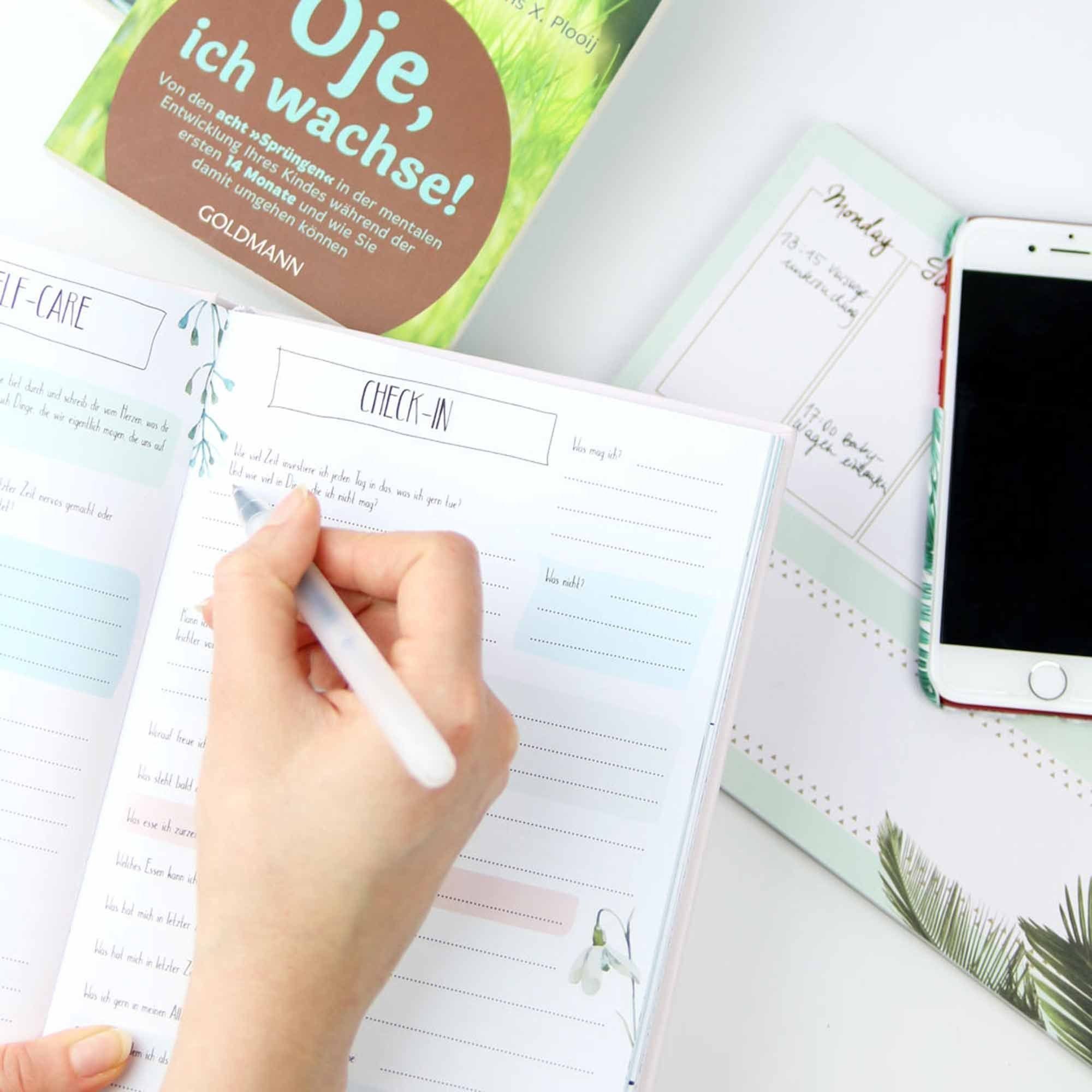 melovely Tagebuch Mami-Countdown-Buch, Mitmachbuch zum Rätseln, Ausmalen & Journaling, Rezepte, Checklisten