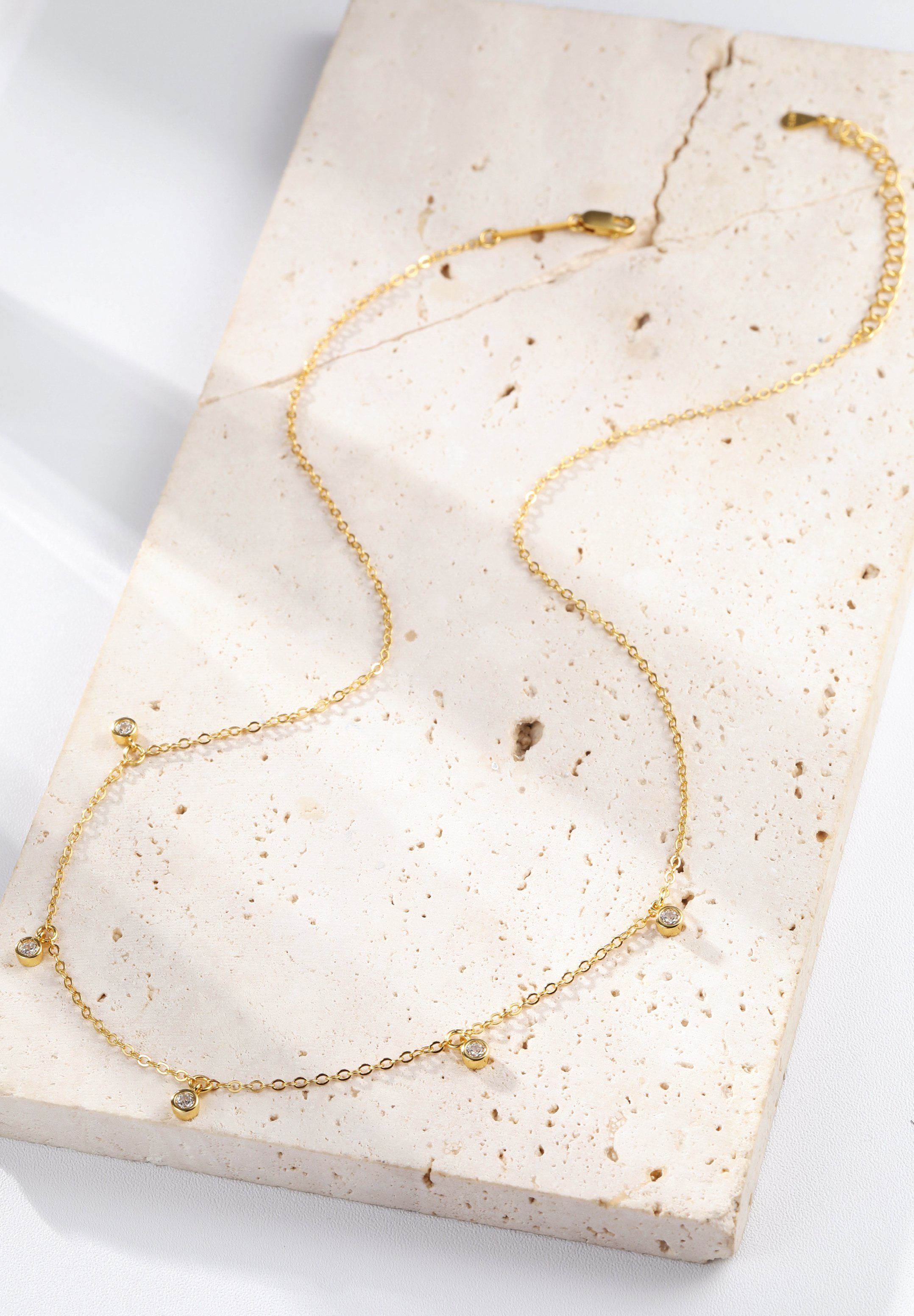 Hey Happiness Collierkettchen-Set Layer Luxuriöse Herzen, 925 Silber Halsketten Zirkonia, 18K Gold, 2er Damenketten Charms Liebe Kristall hängend, Brautschmuck