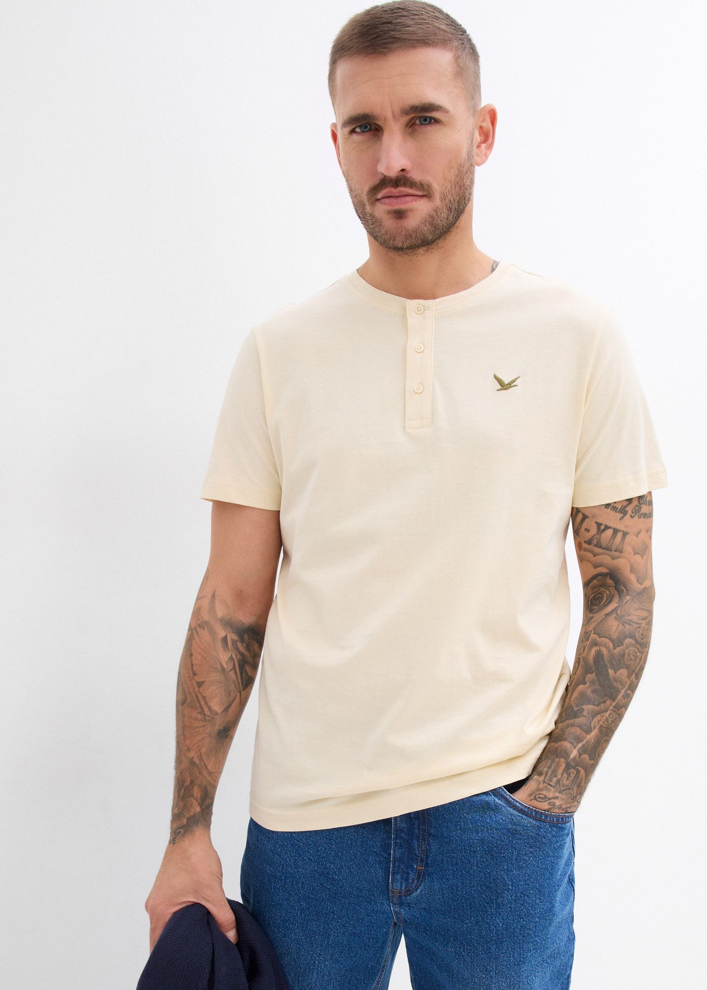 bonprix Henleyshirt (Packung, 3-tlg) Regular Fit, mit Bruststickerei günstig online kaufen