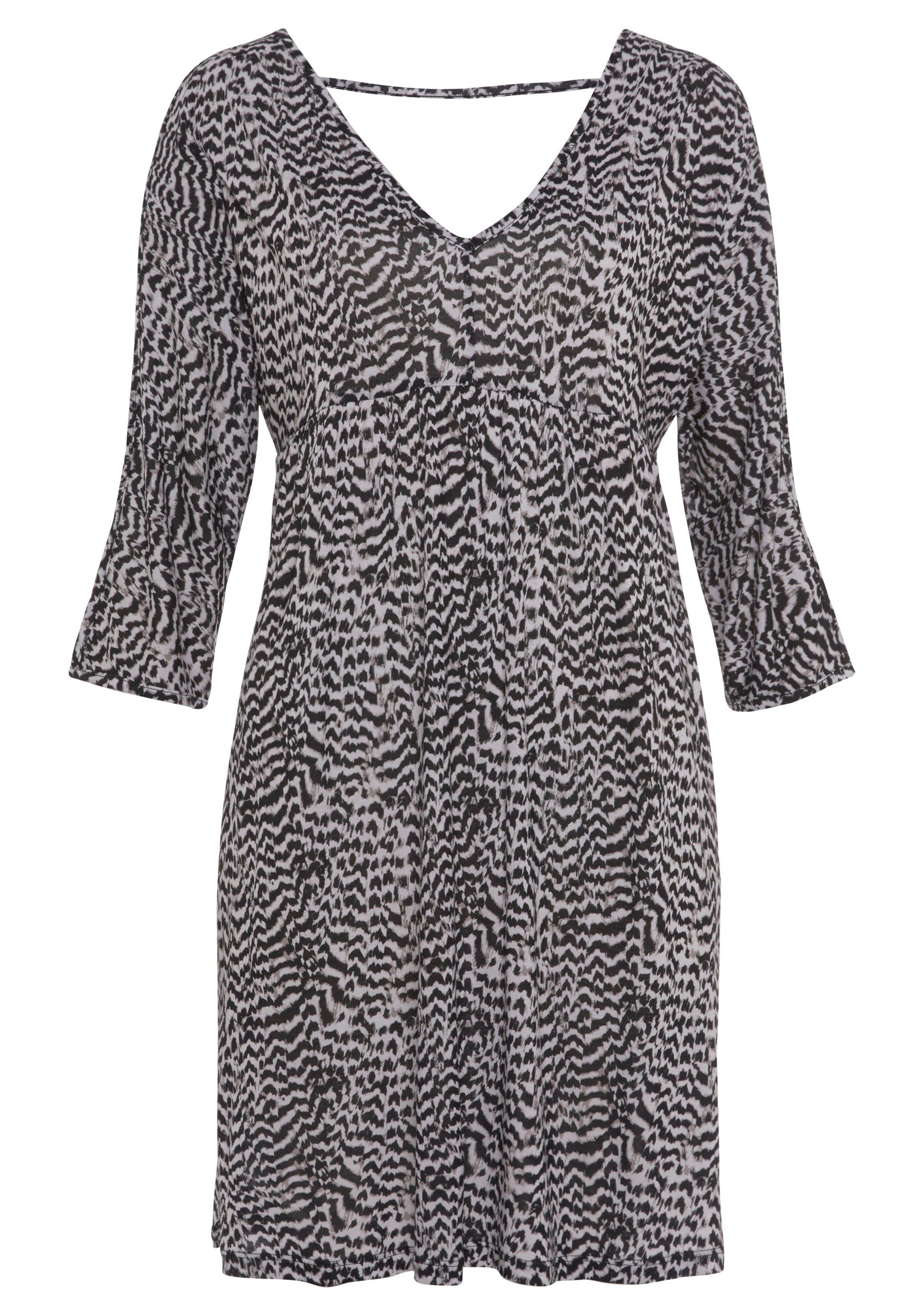 Vivance by Lascana Jerseykleid mit Animalprint, V-Ausschnitt, 3/4-Ärmel mit Schlitzen Luftiges Beachkleid, locker geschnittenes Sommerkleid, Strandkleid – Bild 4 von 5