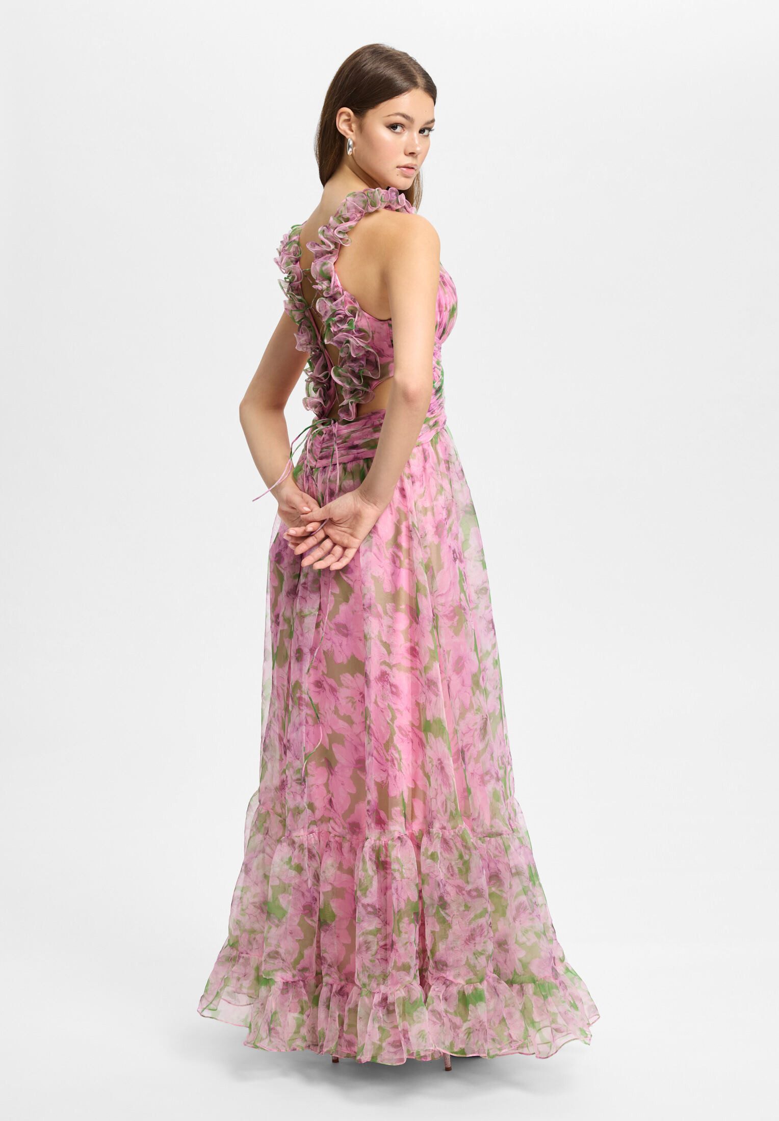Hey Kyla Abendkleid - Abendkleid mit floralem Print und Rüschendetails Taillierter Schnitt mit ausgestelltem Rockteil