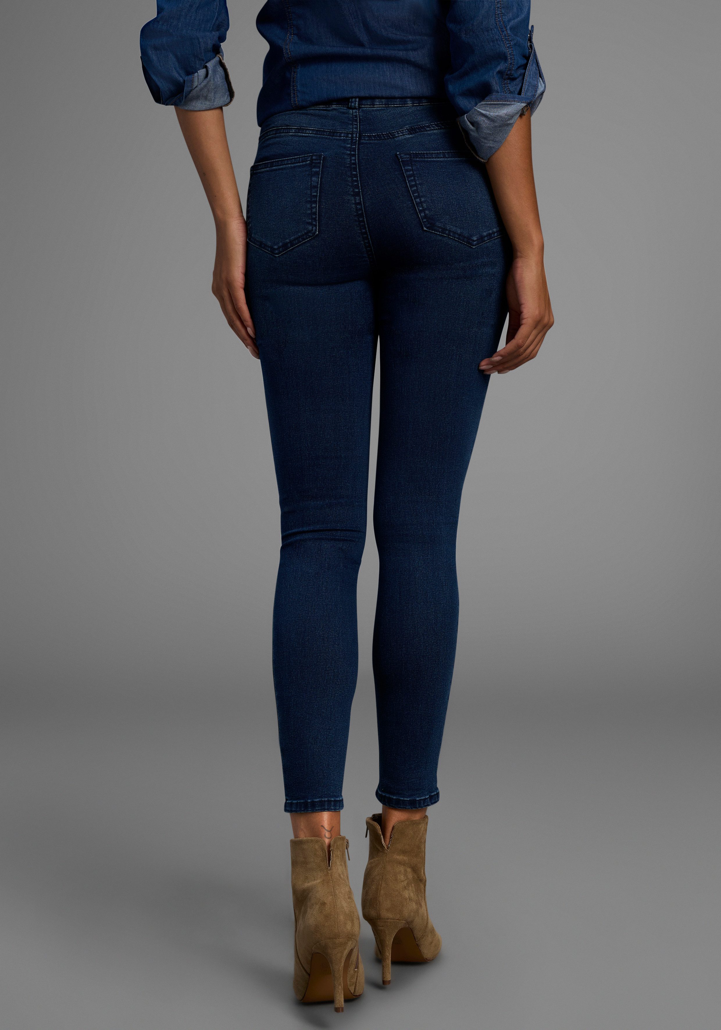 Arizona Skinny-fit-Jeans Ultra Stretch extra-eng geschnittene Beinform, mod günstig online kaufen