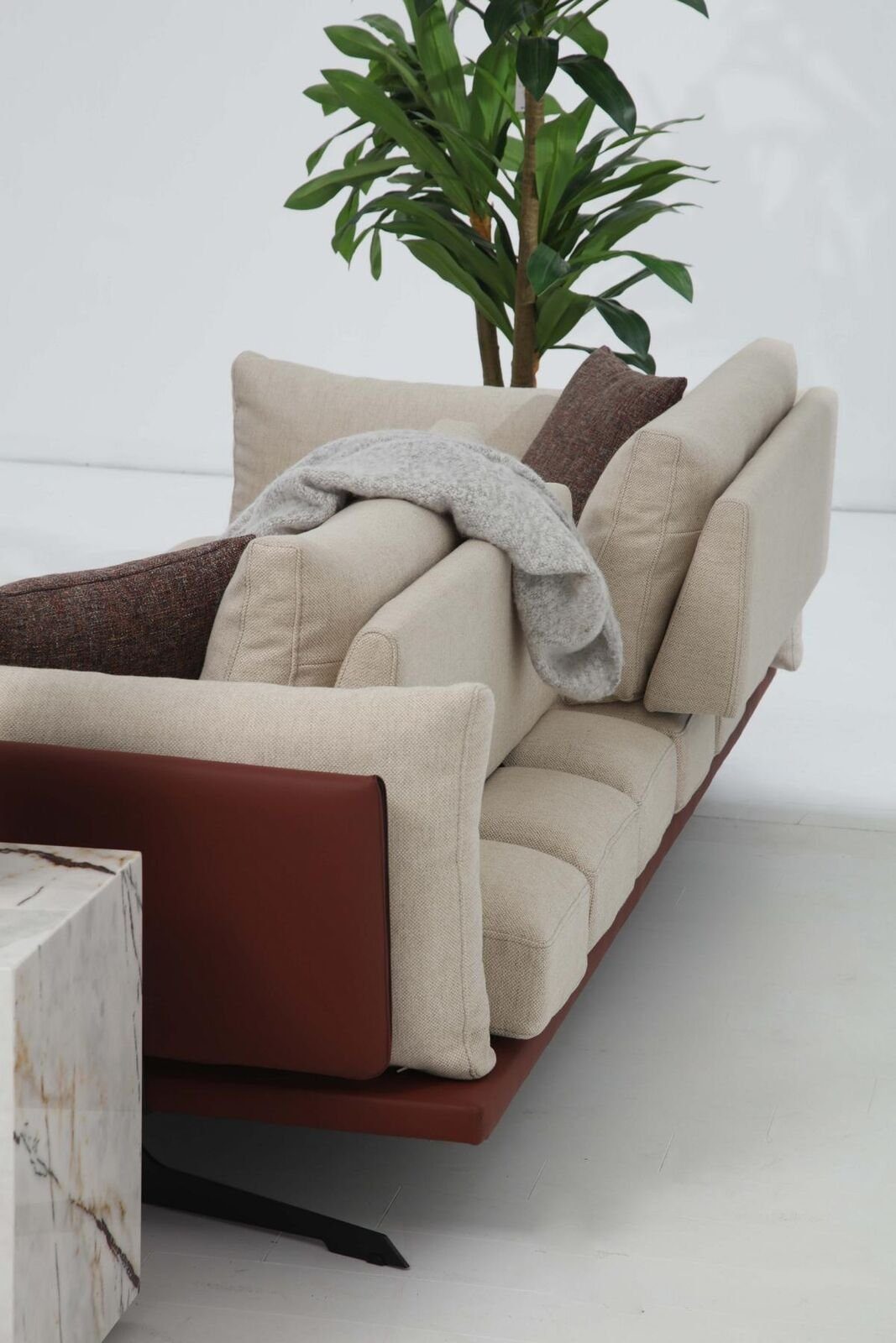 JVmoebel 3-Sitzer Dreisitzer Sofa Wohnzimmer Stoff Luxus, in 3 Sitzer 1 Teile, Beige Modern Europa Made Design