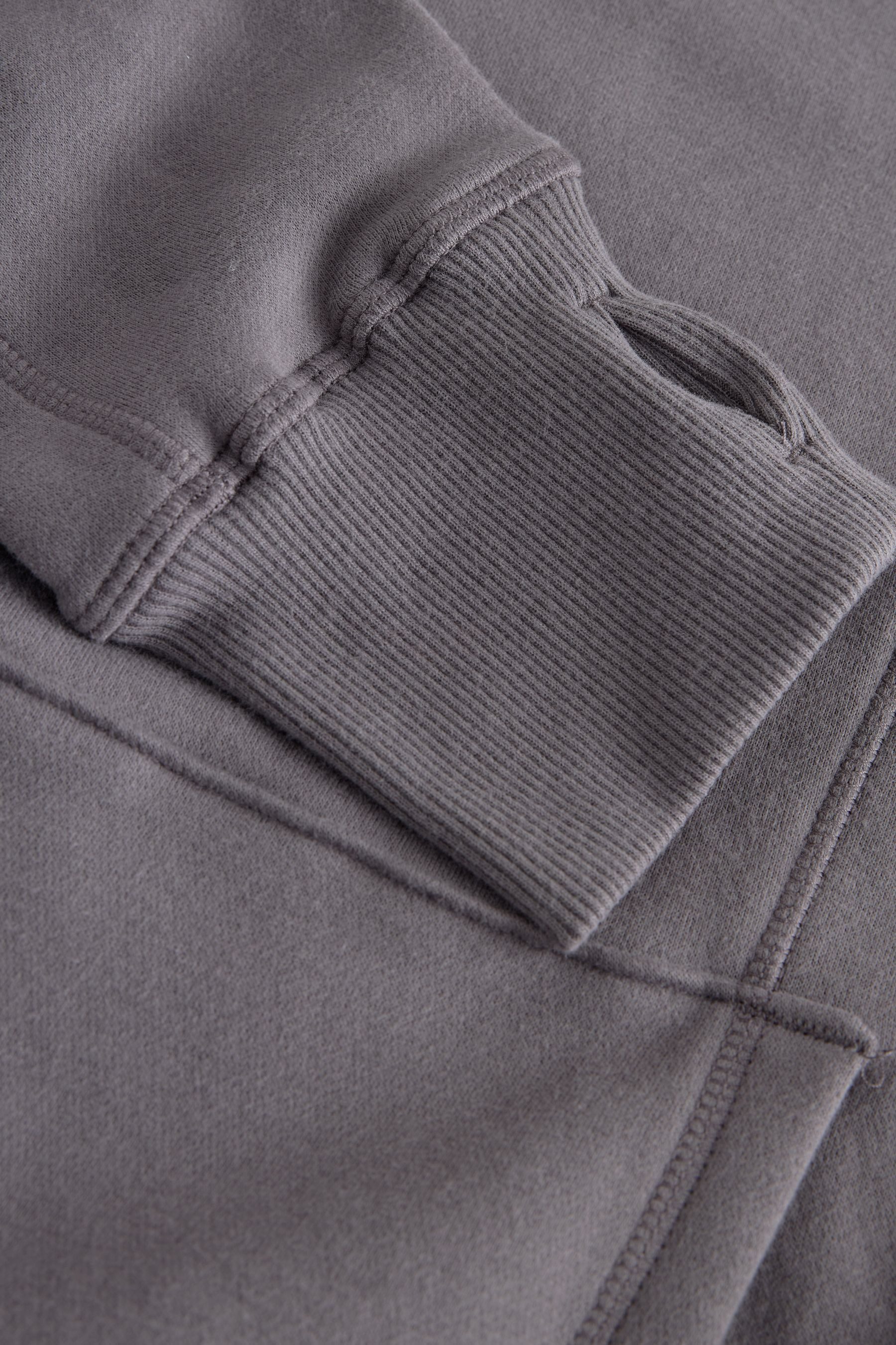 Next Kapuzenpullover Längeres Active Hoodie mit Taschen und Saumdetail (1-tlg)