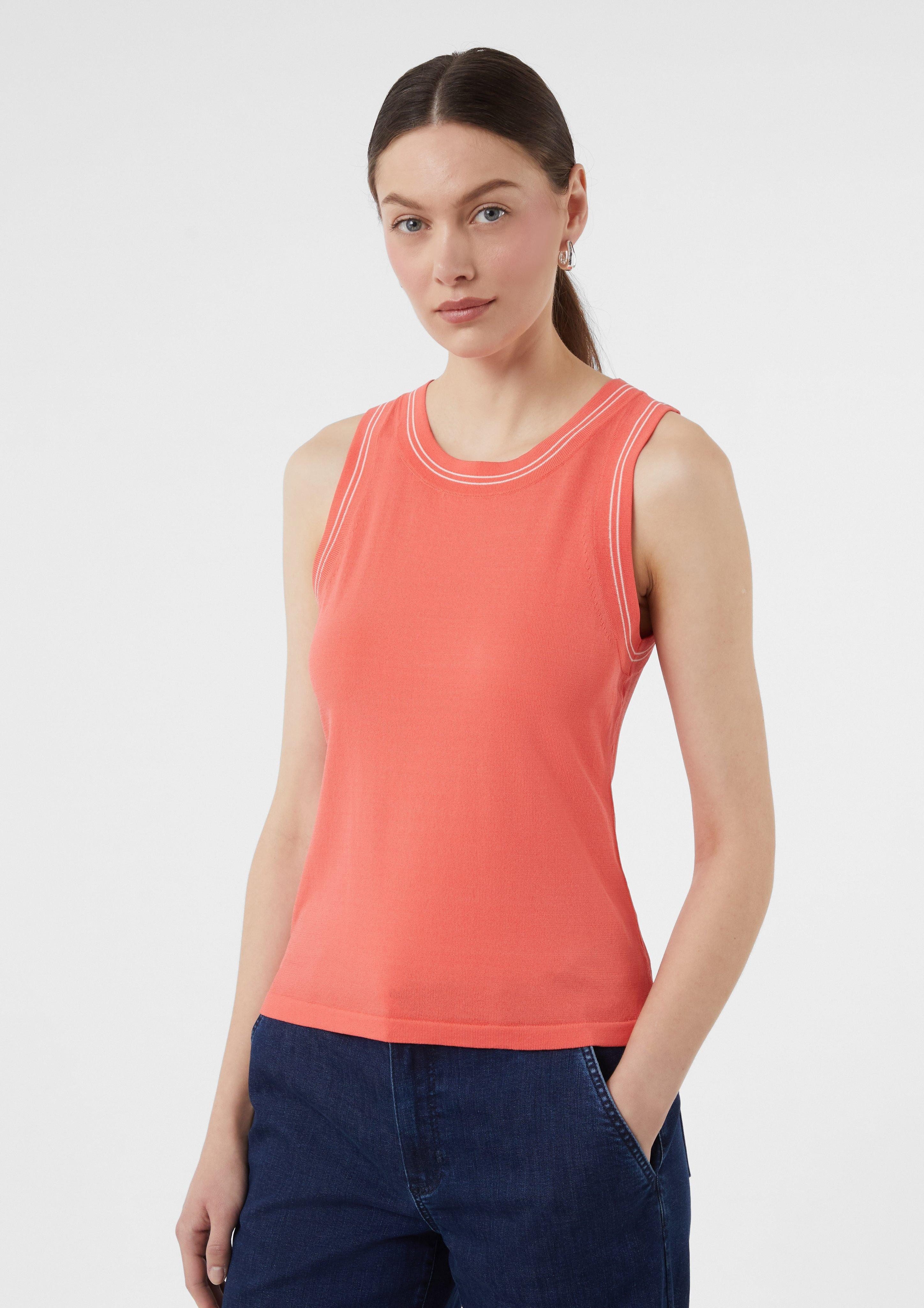 Pullunder Feinstrick-Top aus Viskosemix mit Kontrastdetails