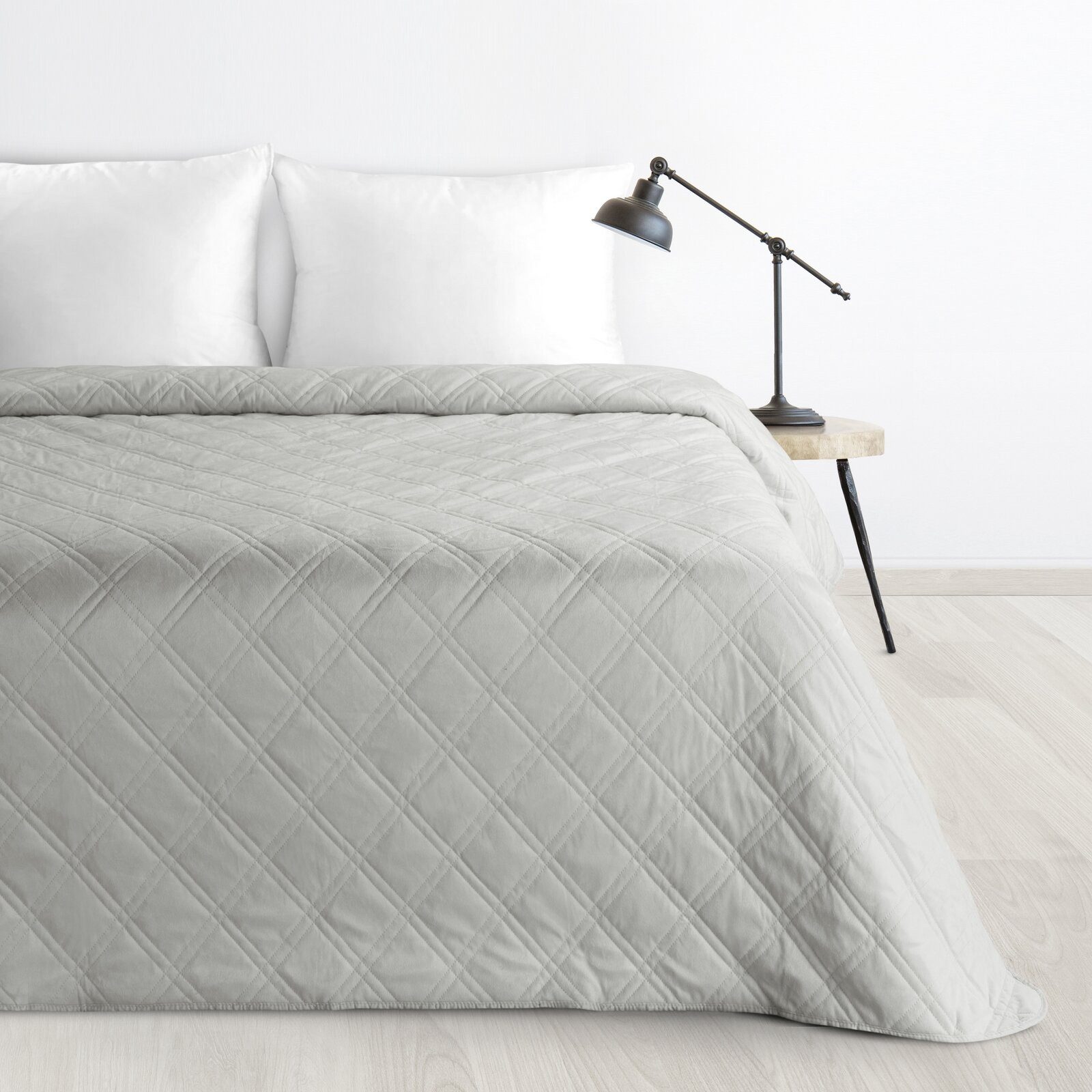 Design91 Tagesdecke Steppdecke LUIZ8 aus Samt Weicher Bett- und Sofaüberwur günstig online kaufen