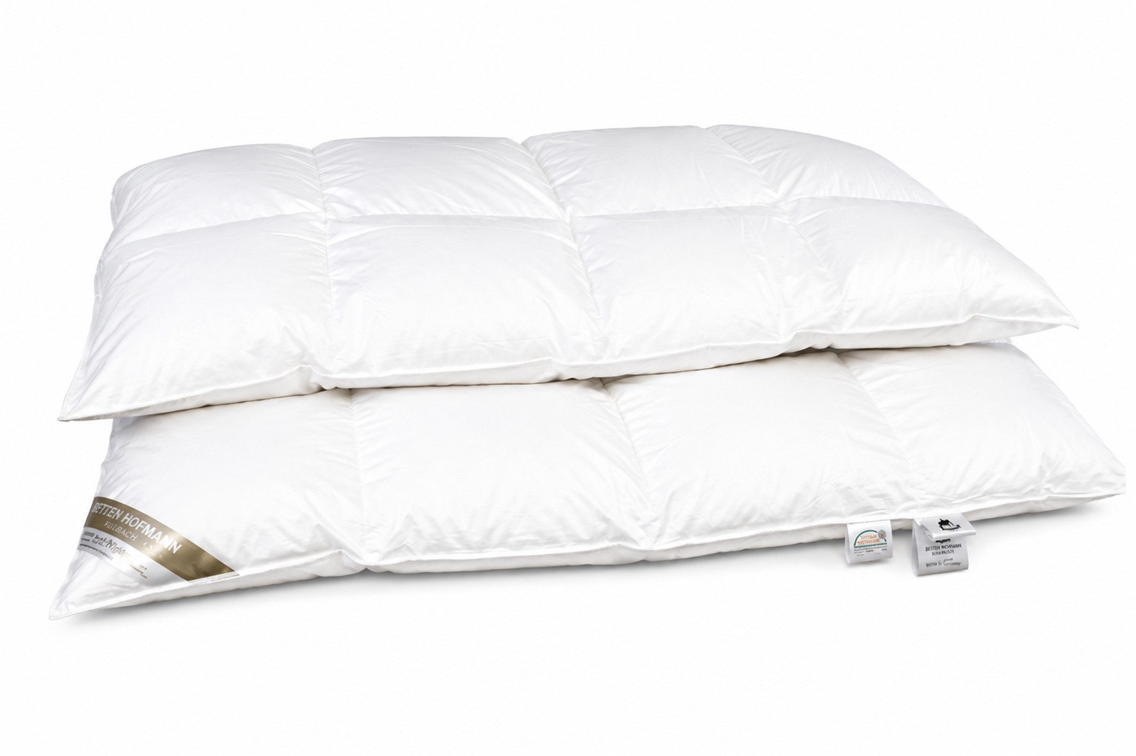 Betten Hofmann 4-Jahreszeitenbett Betten Hofmann Luxus Ganzjahres Daunenbettdecke 4x6 135x220 cm, Füllung: 100% Daunen, Bezug: 100% Baumwolle, Ganzjahresbett, hergestellt in Deutschland, allergikerfreundlich