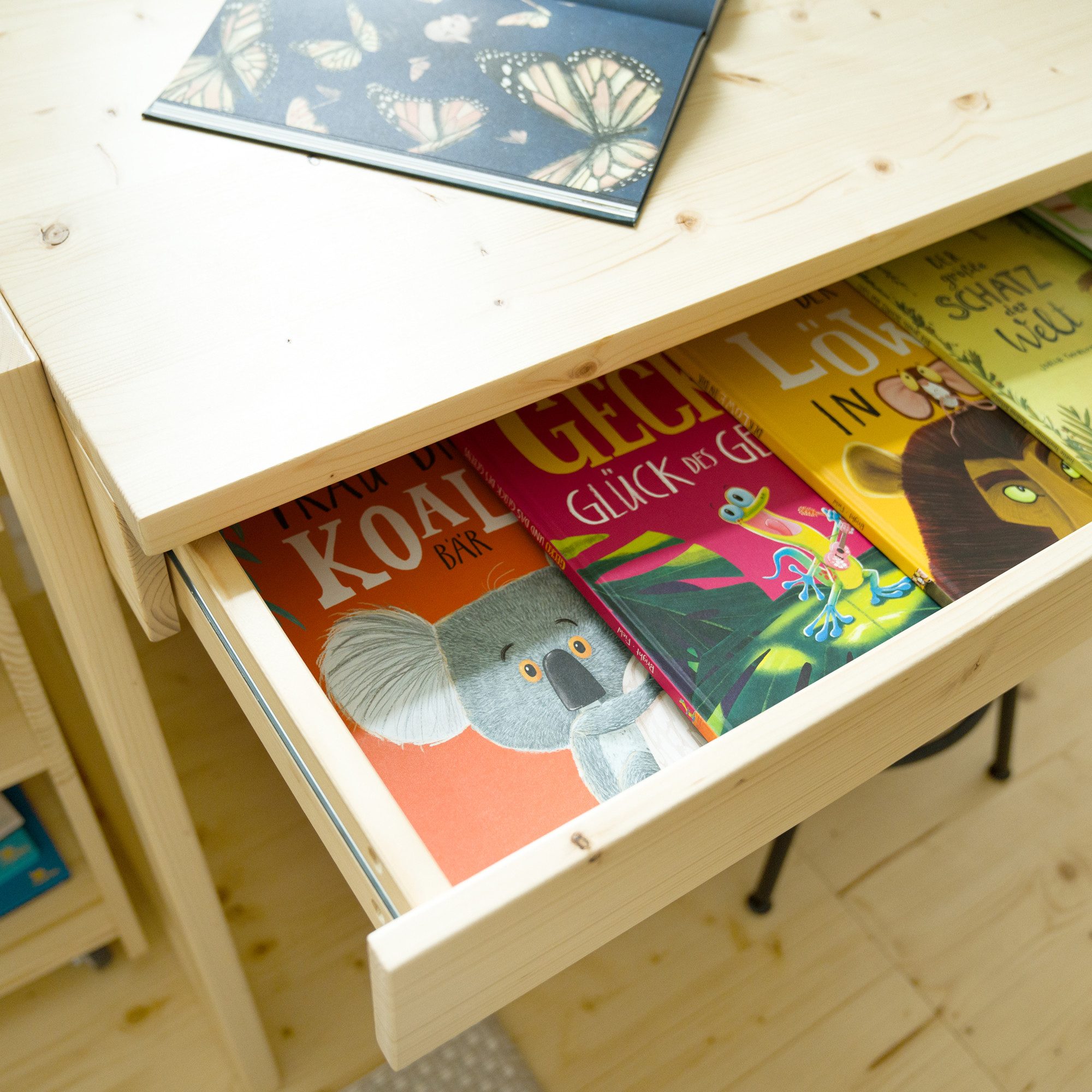 WOMONY Kinderschreibtisch Schreibtisch für Kinder mit Schublade, 100 x 65 x 75 cm