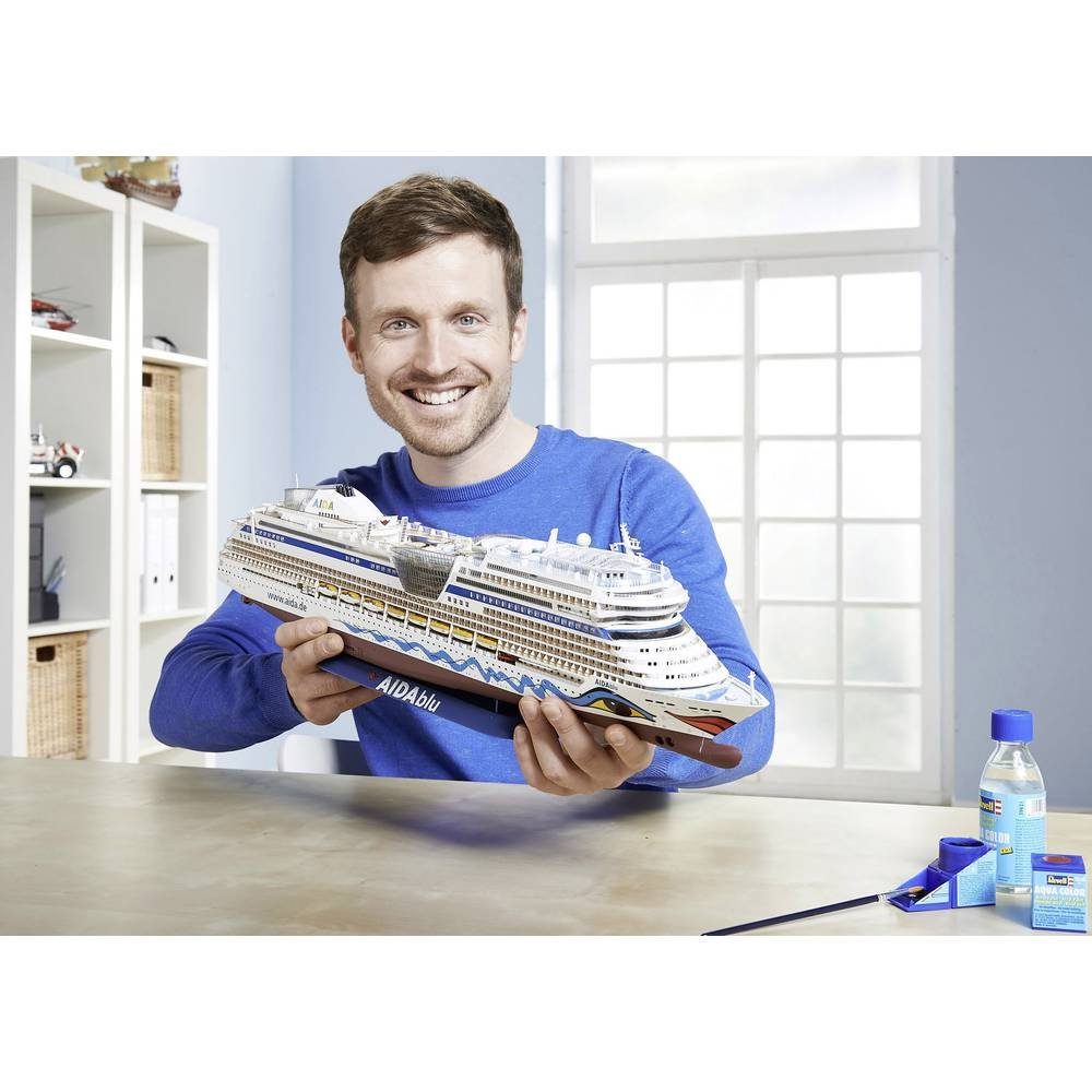 Revell® Modellbausatz 1:400 Schiffsmodell Bausatz 05230