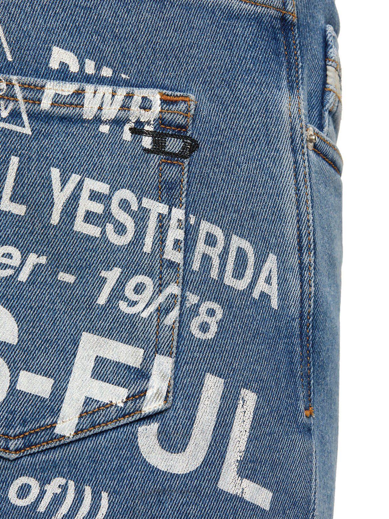 Diesel Slim-fit-Jeans Einzigartiges Print Design - 009DX D-Strukt