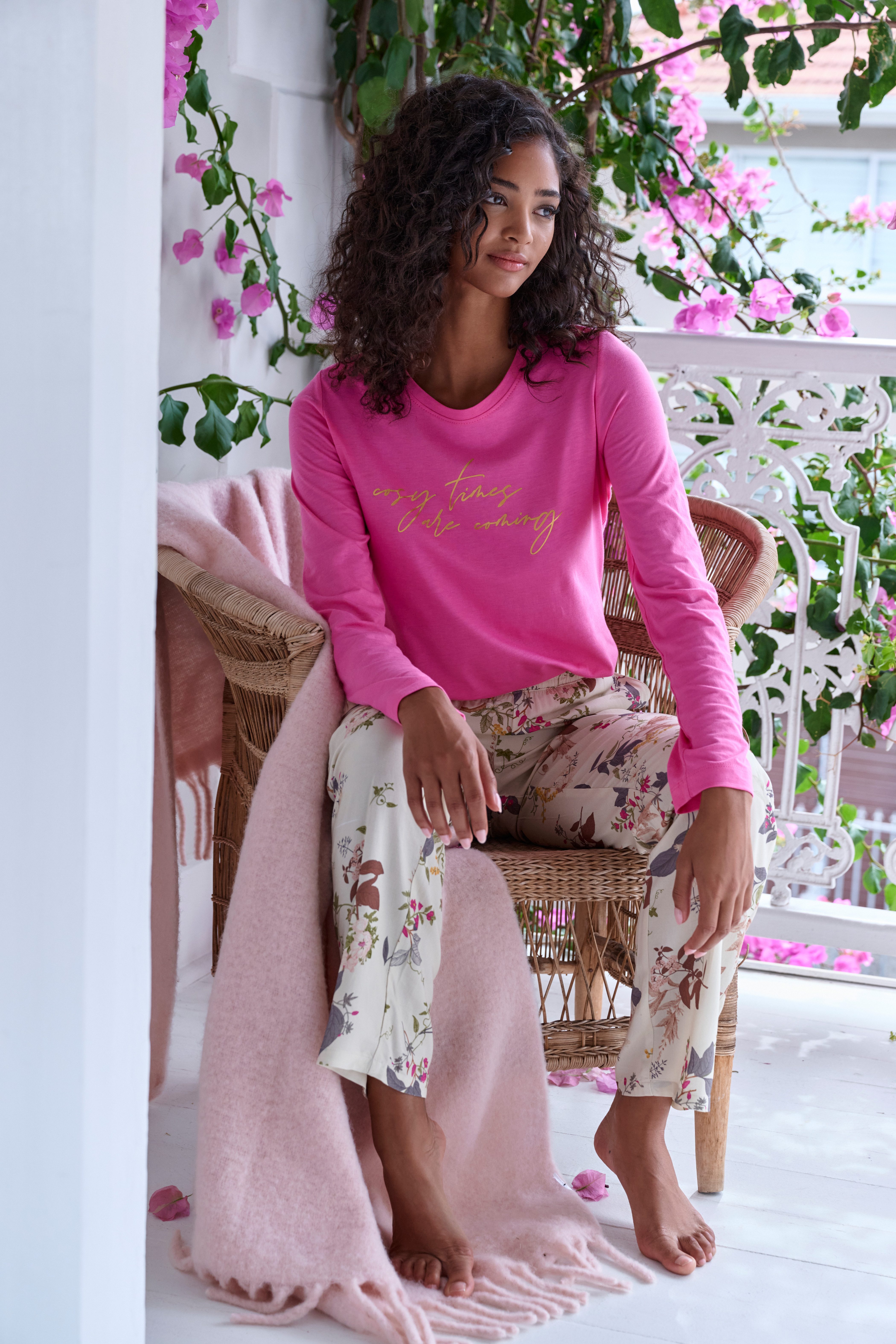 LASCANA Pyjamaoberteil mit Folienprint
