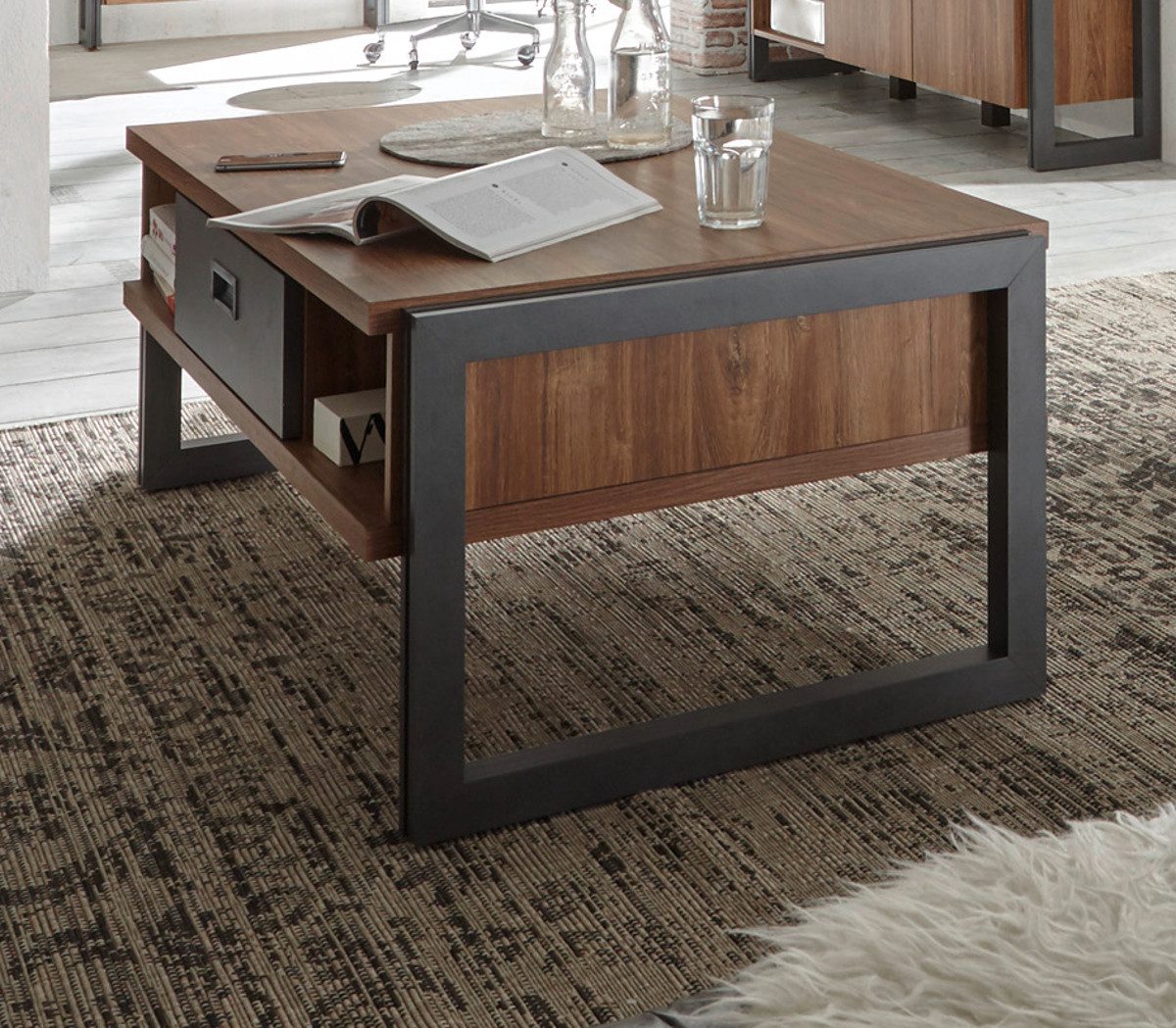 Furn.Design Couchtisch Auburn (Beistelltisch in Eiche Stirling und grau Matera, 113 x 67 cm), mit Stauraum