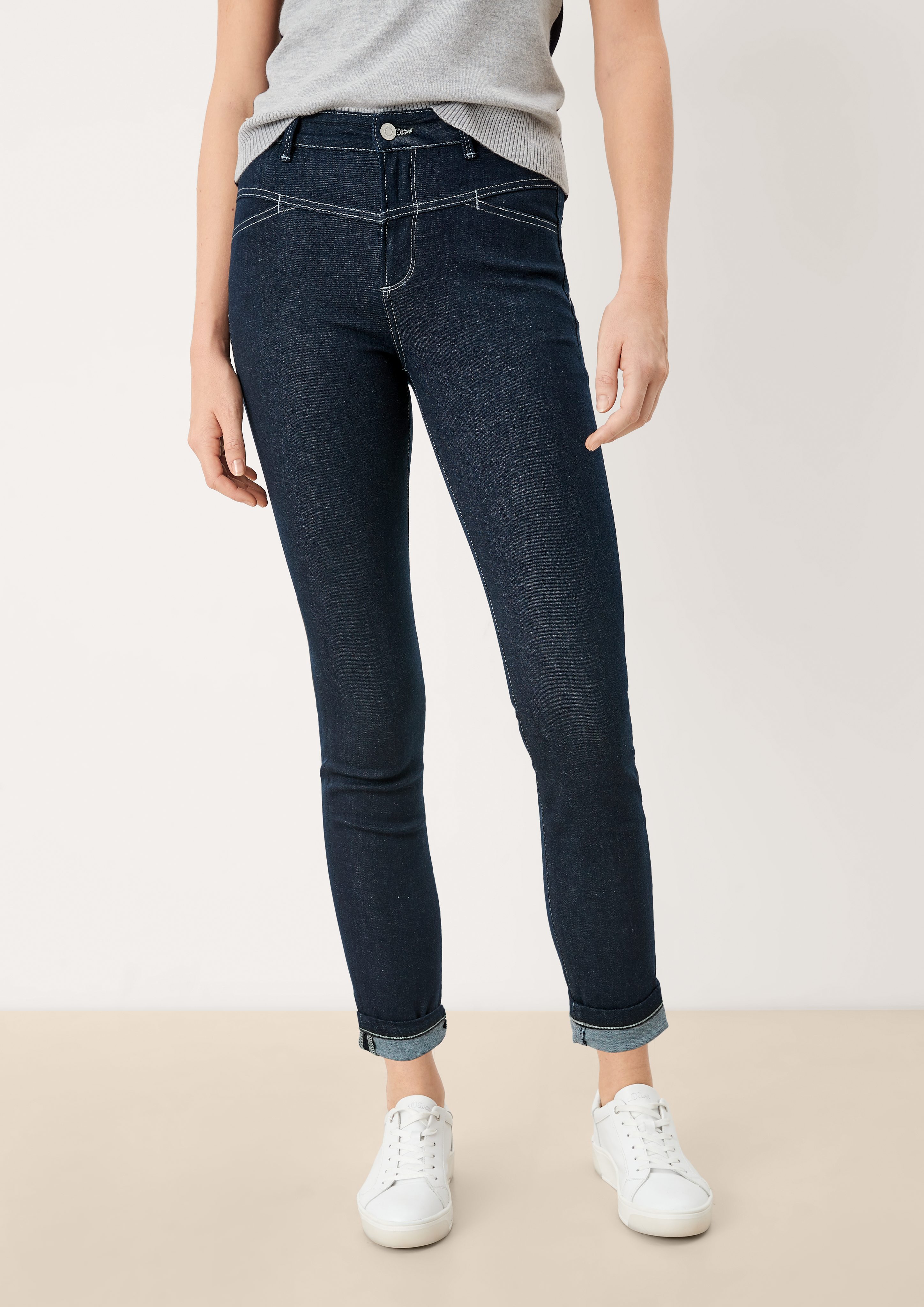 s.Oliver 5-Pocket-Jeans Skinny: Waschung Sattelbund Jeans mit