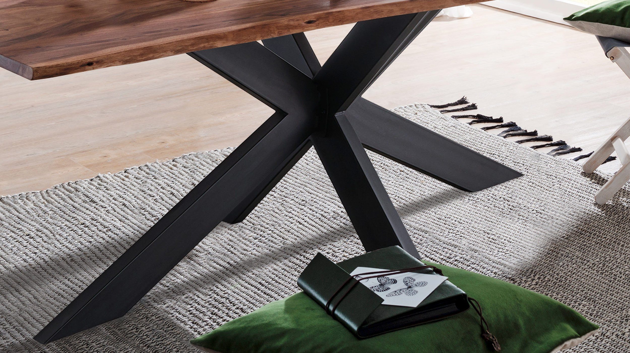 / Baumkante schwarz Baumkantentisch X-Gestell mm / Akazie / 26 Massivart® Industrial lackiert TIMY Massivholz Metall Tischplatte, /