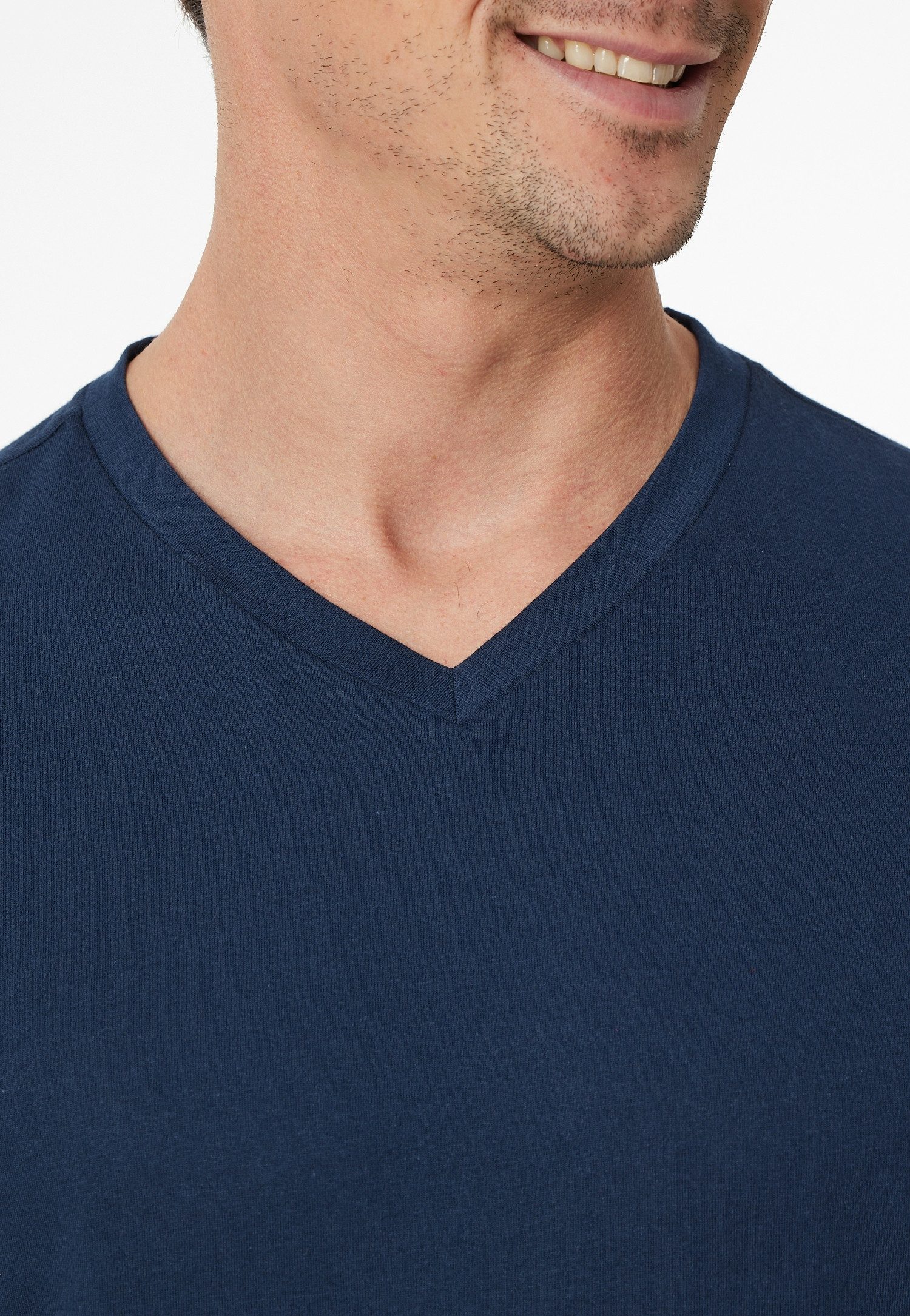 Schiesser Schlafanzug Casual Essentials (2 tlg) mit V-Ausschnitt