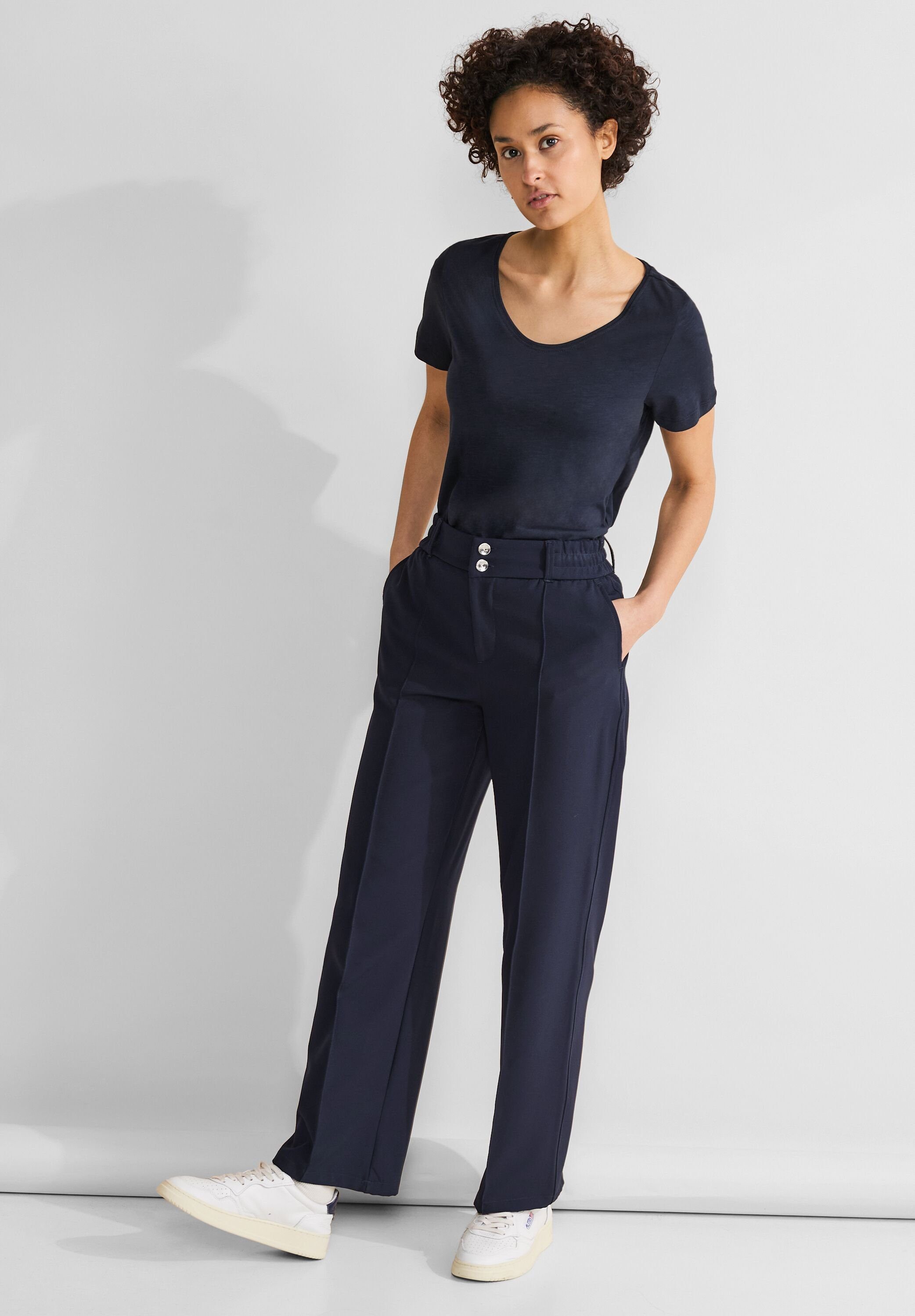 STREET ONE V-Shirt mit abgerundetem V-Ausschnitt