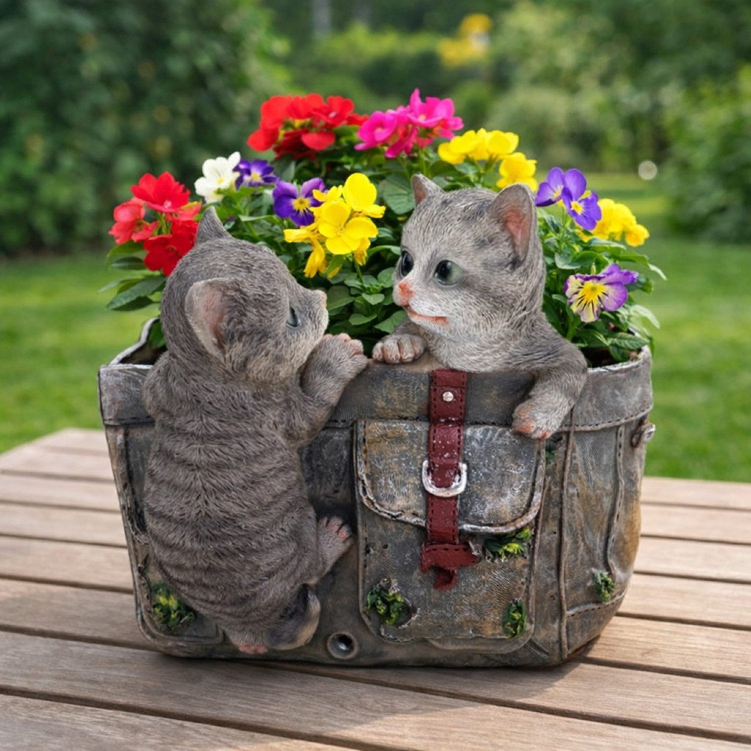 Online-Fuchs Gartenfigur für außen - niedliche Katzen mit Blumentopf - Deko Figuren wetterfest, (Pflanzschale, Pflanzgefäß), 21,5 cm groß - für den Innen- und Außenbereich