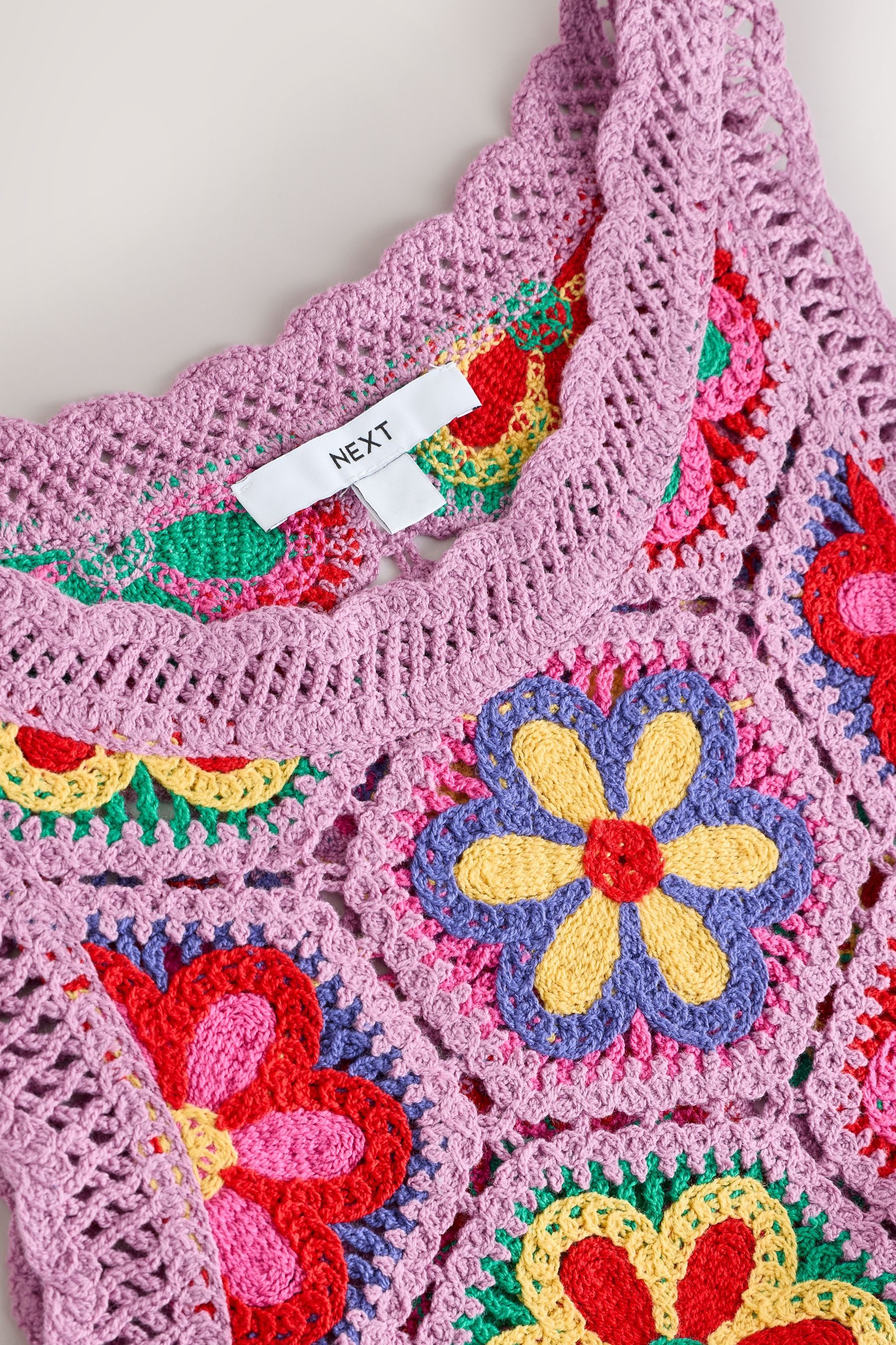 Next Trägertop Geblümtes Tanktop in Häkeloptik (1-tlg)