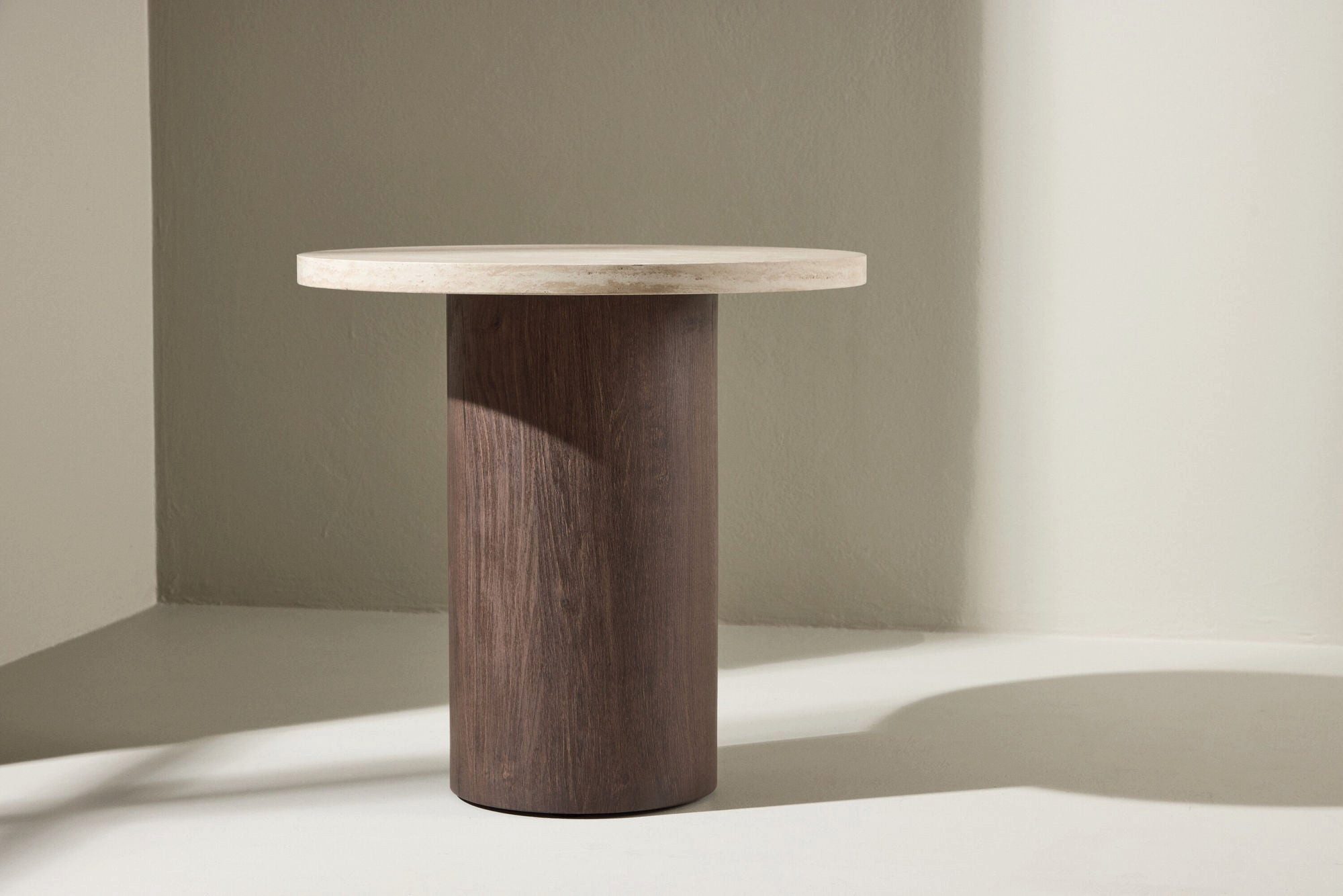 Venture Home Couchtisch