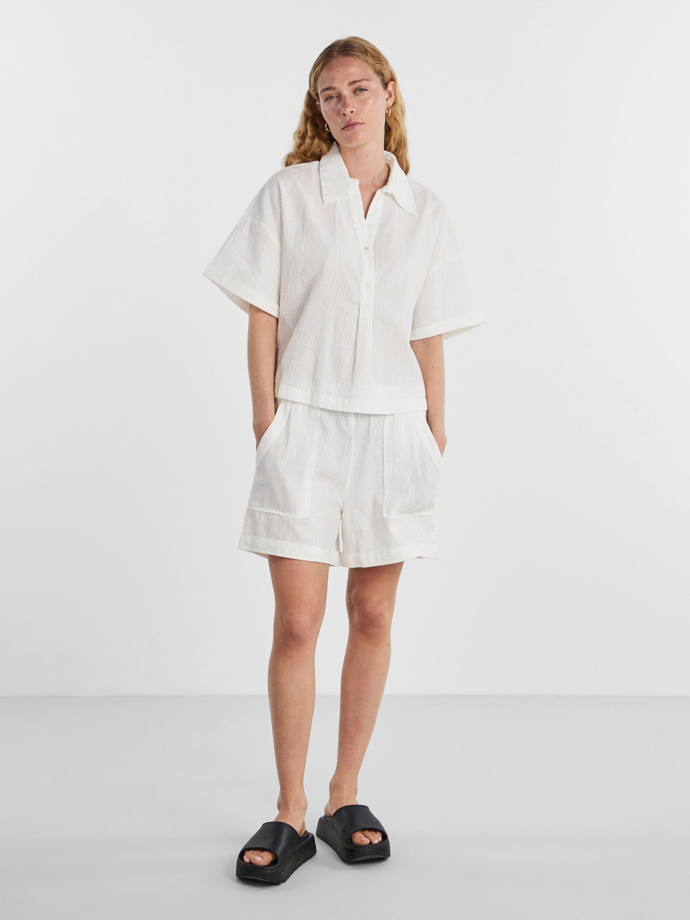 pieces Shorts Kiana (1-tlg) Drapiert/gerafft