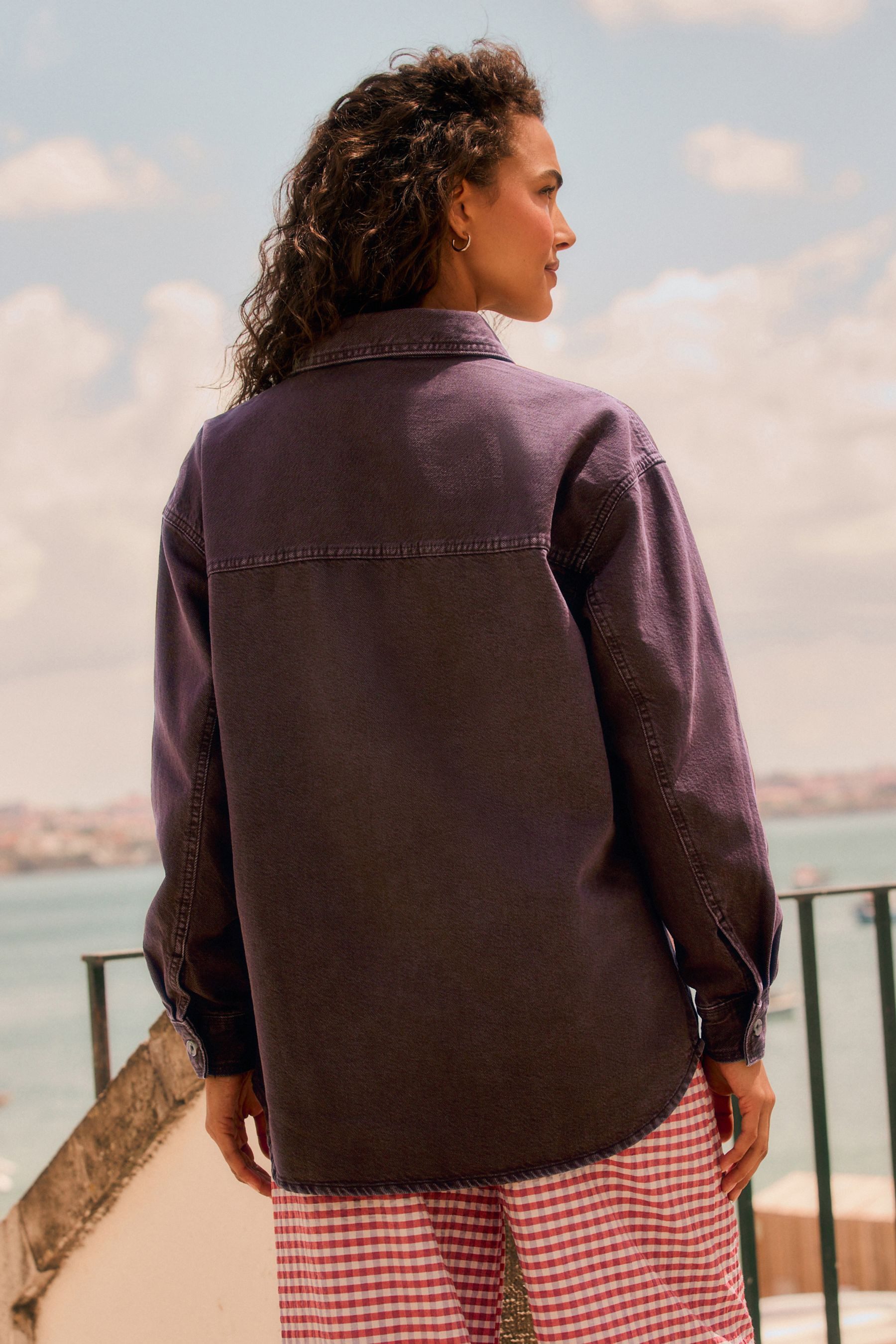 Next Jeanshemd Oversize-Denimhemd aus 100 % Baumwolle – Petite (1-tlg) günstig online kaufen