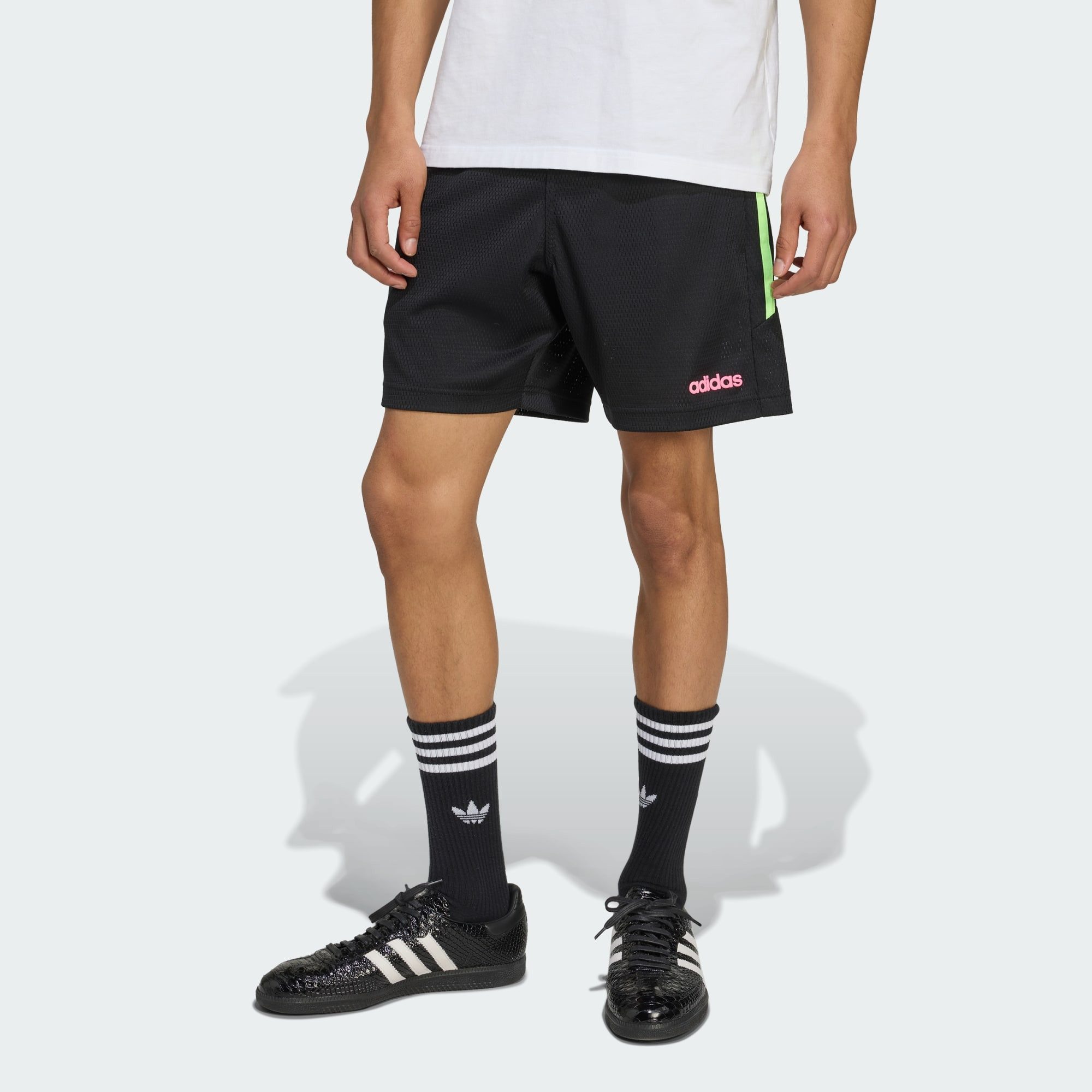 adidas Originals Shorts 96 SHORTS MIT 18 CM INNENBEINLÄNGE (1-tlg) günstig online kaufen